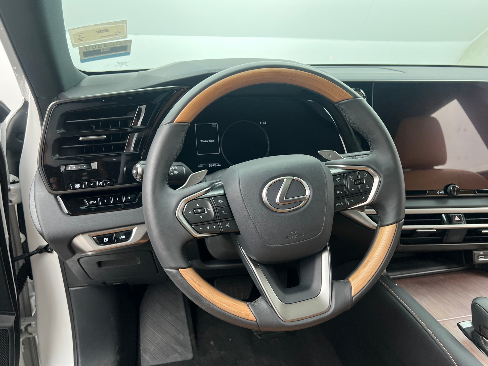 Thumbnail: 2024 Lexus RX - 5