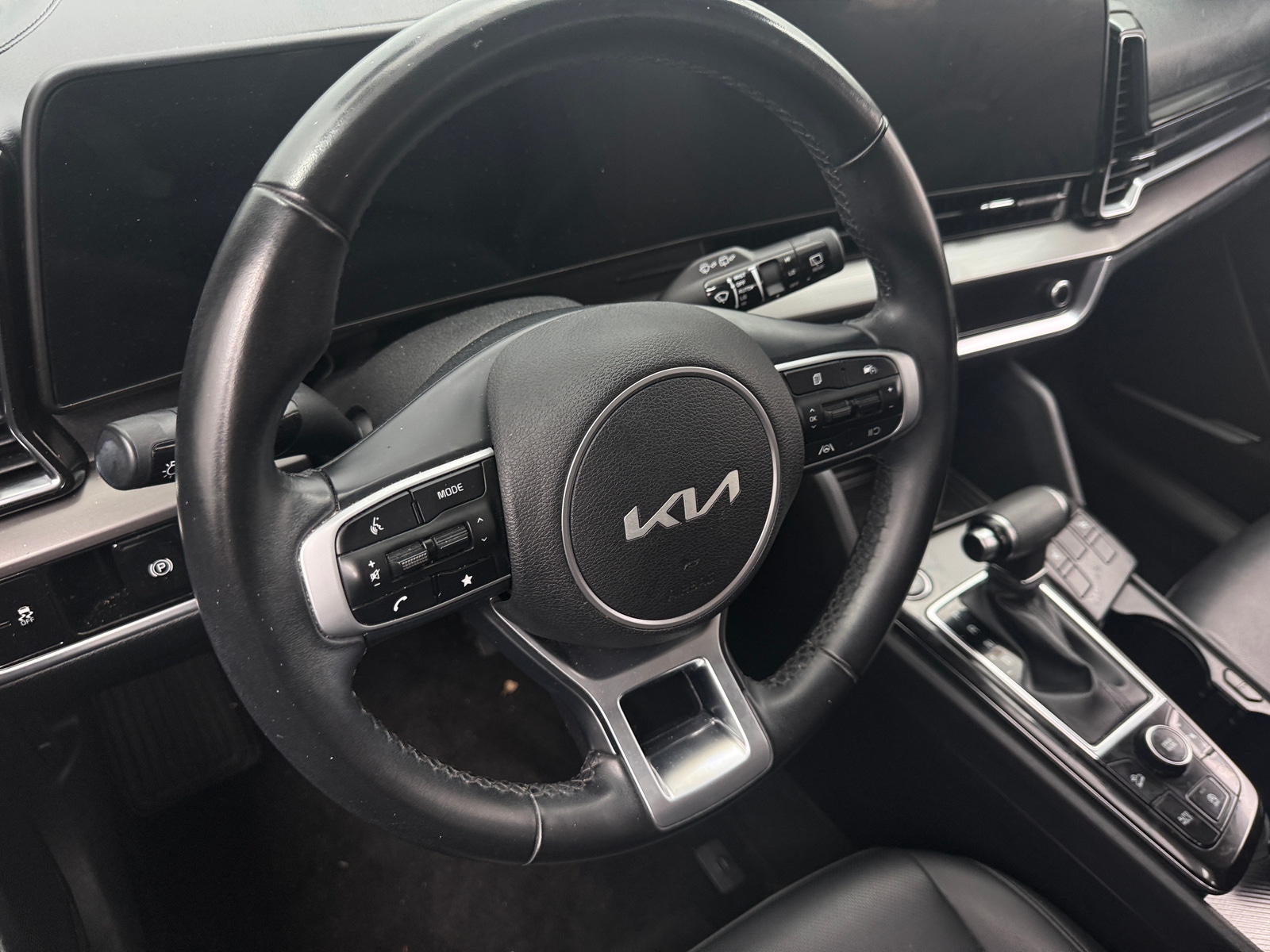 Thumbnail: 2023 Kia Sportage - 4