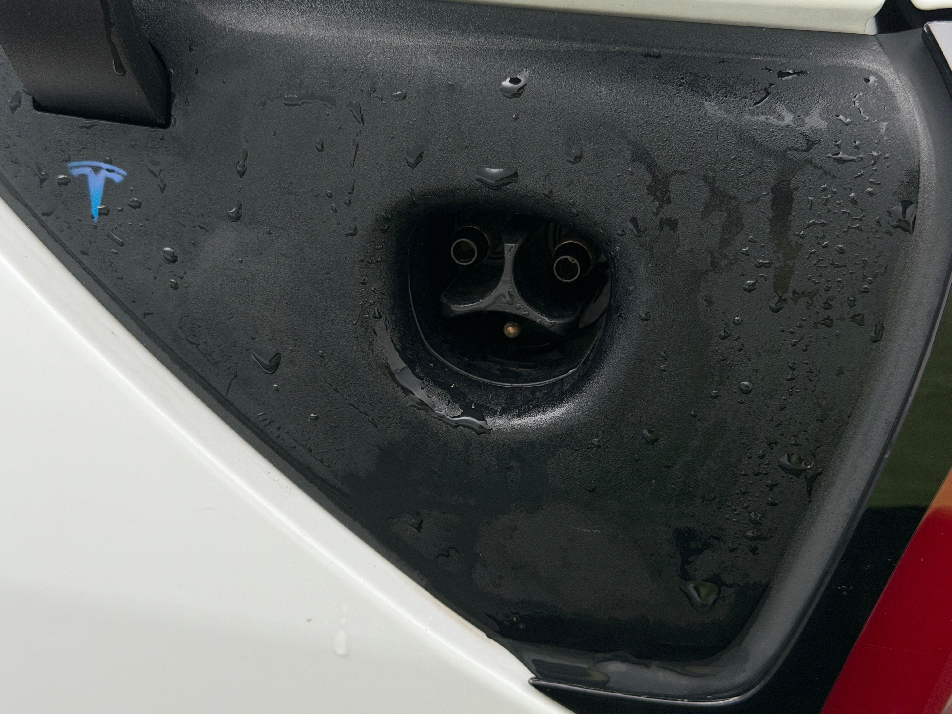 Used 2019 Tesla Model 3 Base with VIN 5YJ3E1EA3KF484899 for sale in Oak Creek, WI