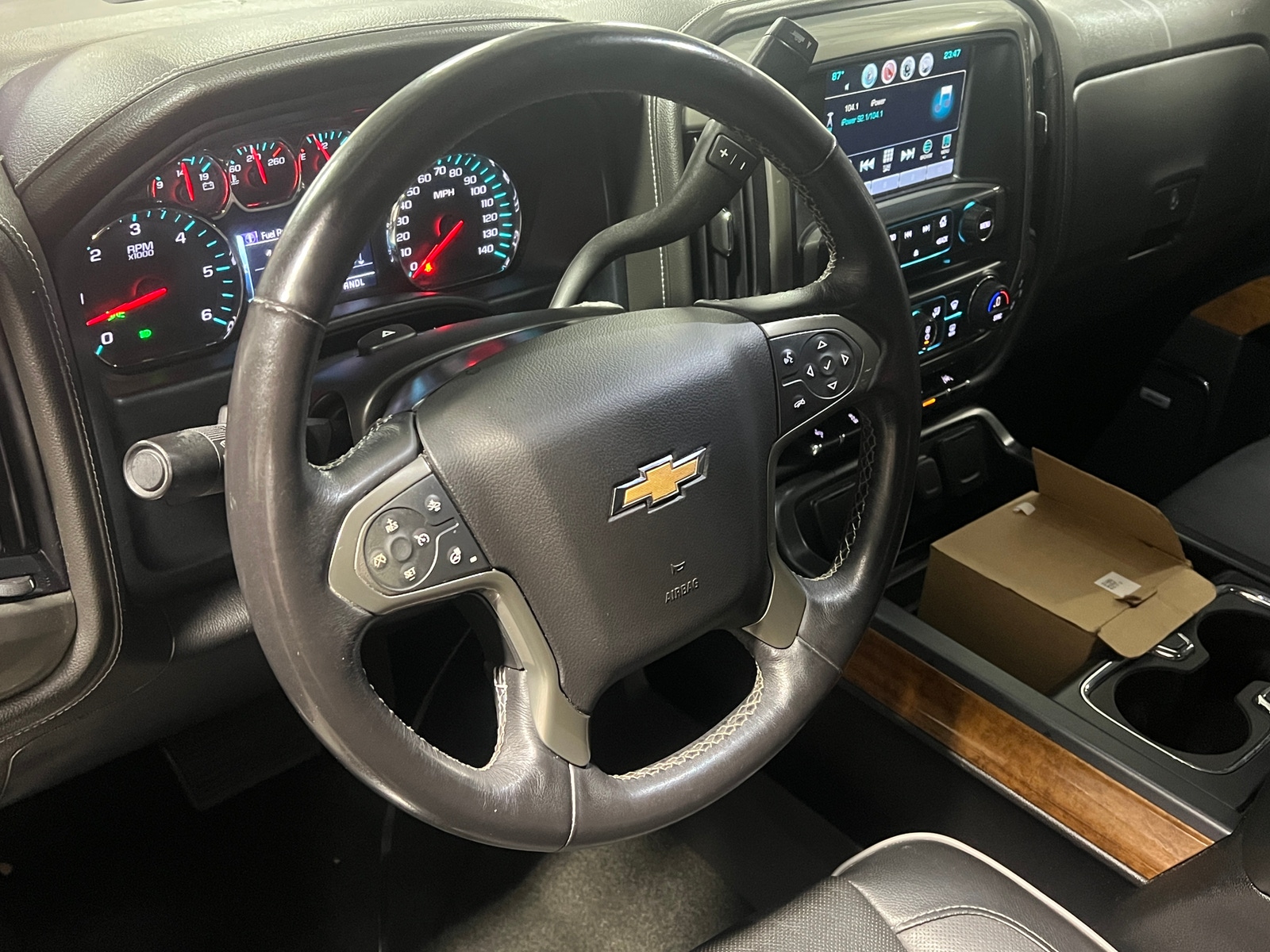 Thumbnail: 2017 Chevrolet Silverado 1500 - 4
