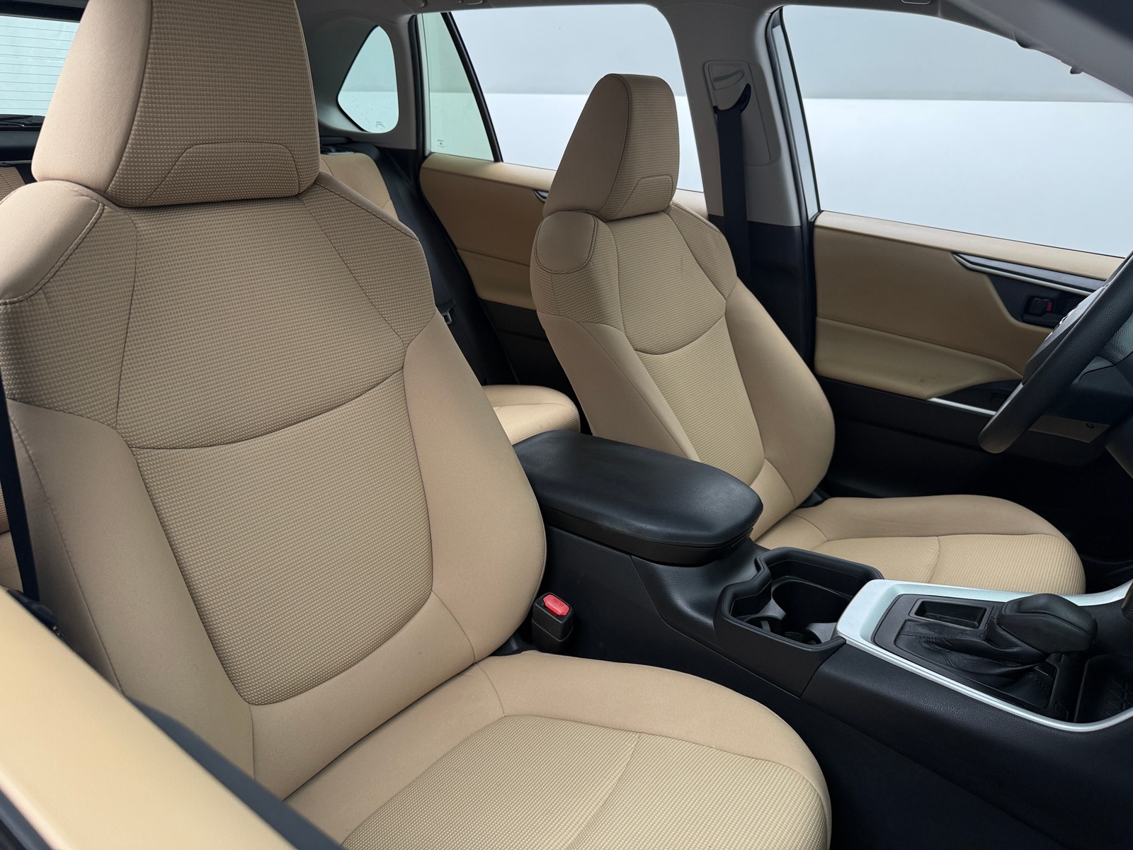 Thumbnail: 2021 Toyota RAV4 - 2