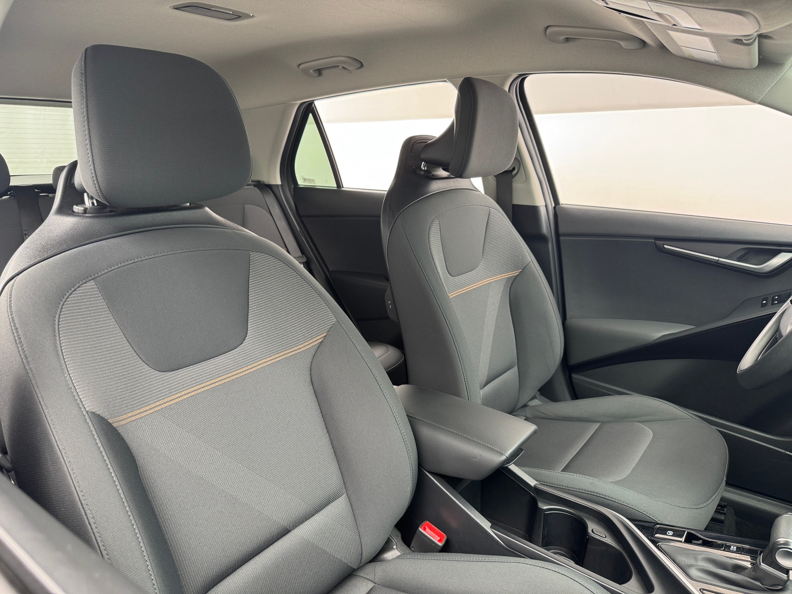 Thumbnail: 2025 Kia Niro - 2