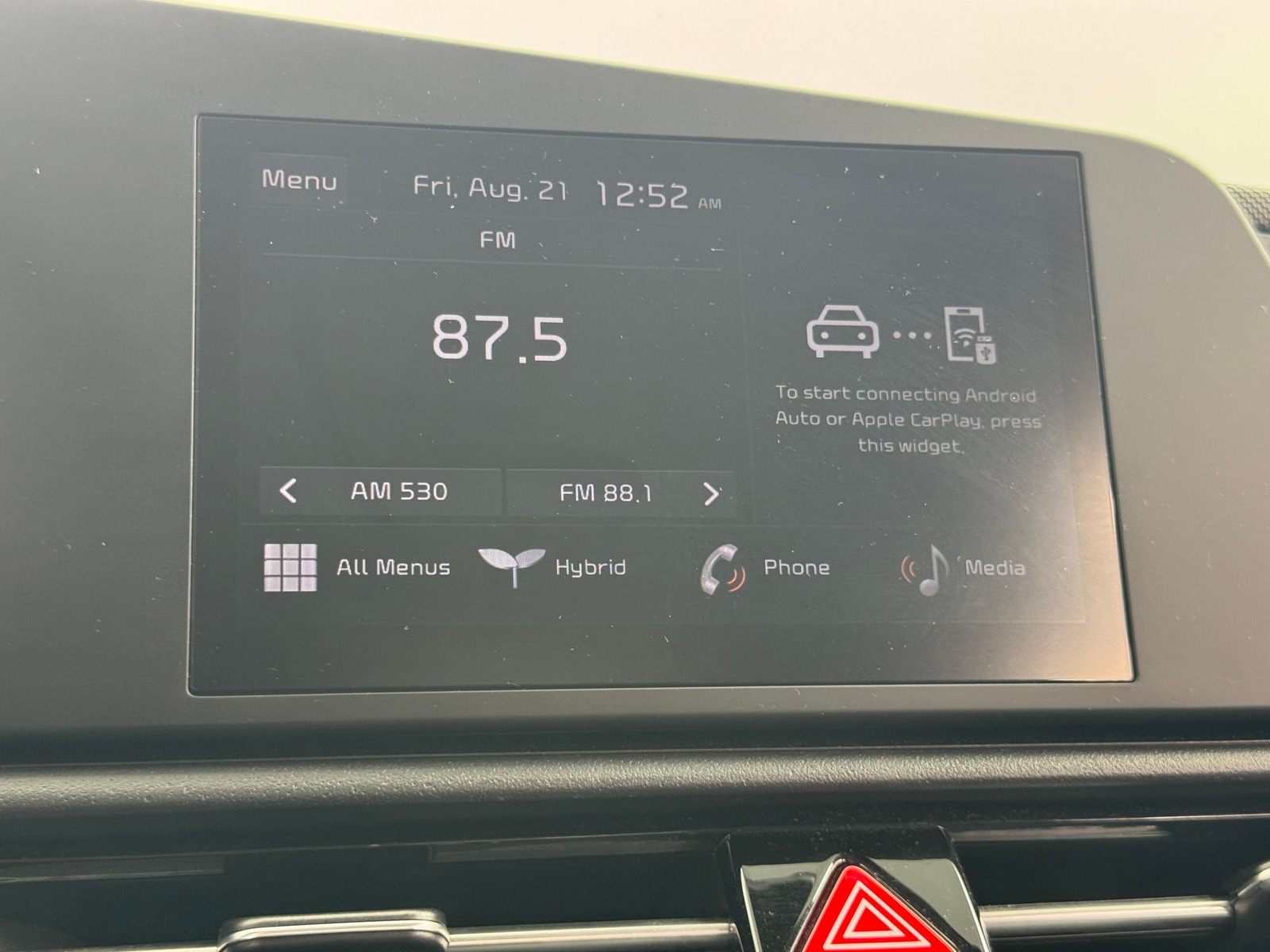 Thumbnail: 2025 Kia Niro - 4