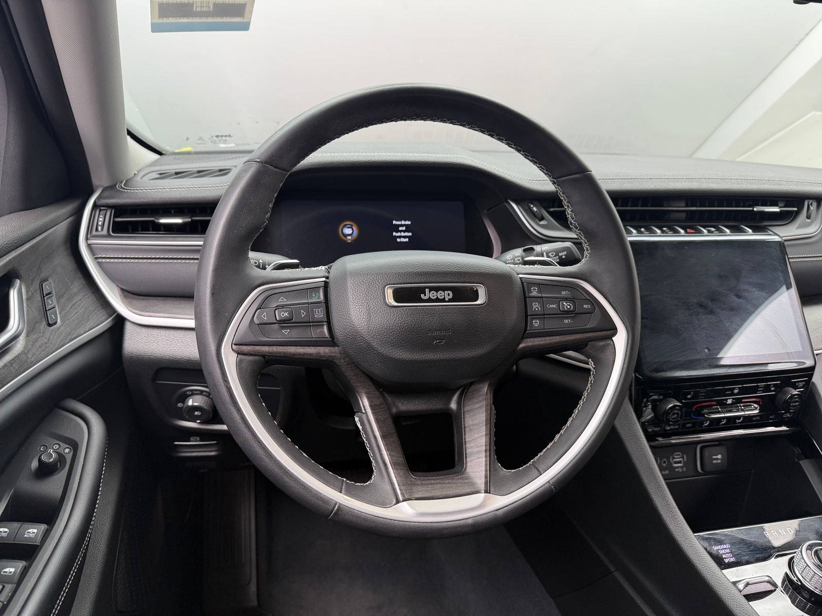 Thumbnail: 2023 Jeep Grand Cherokee - 4
