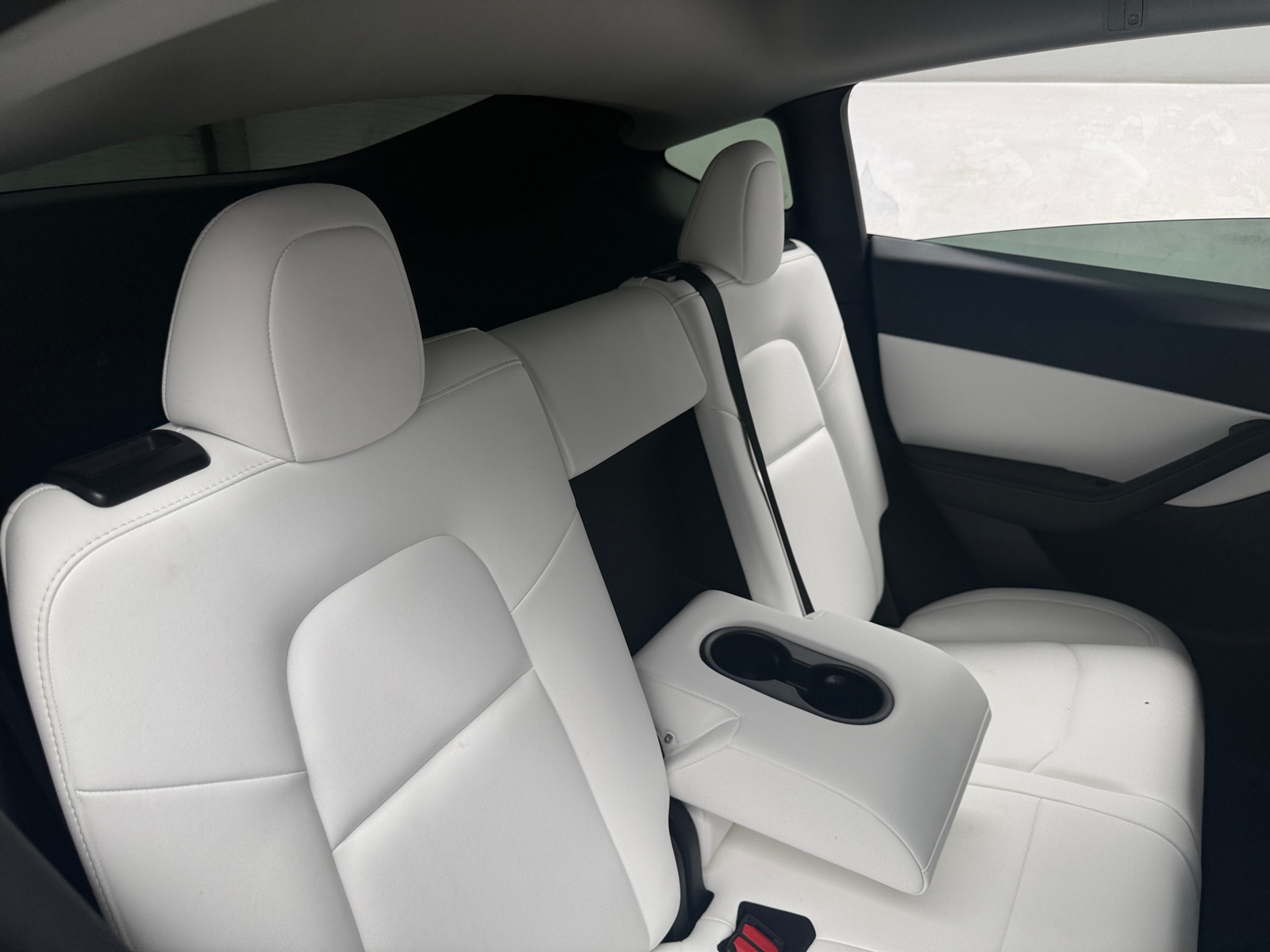 Thumbnail: 2022 Tesla Model Y - 5