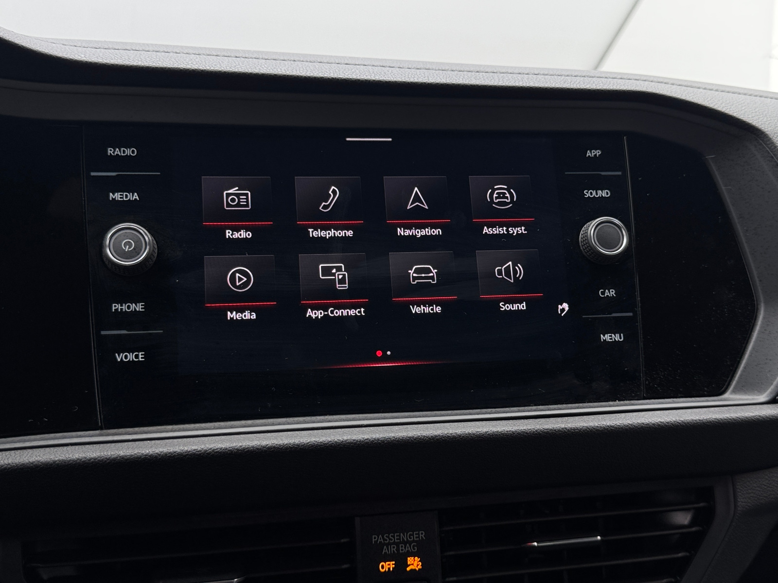 Thumbnail: 2024 Volkswagen Jetta - 4