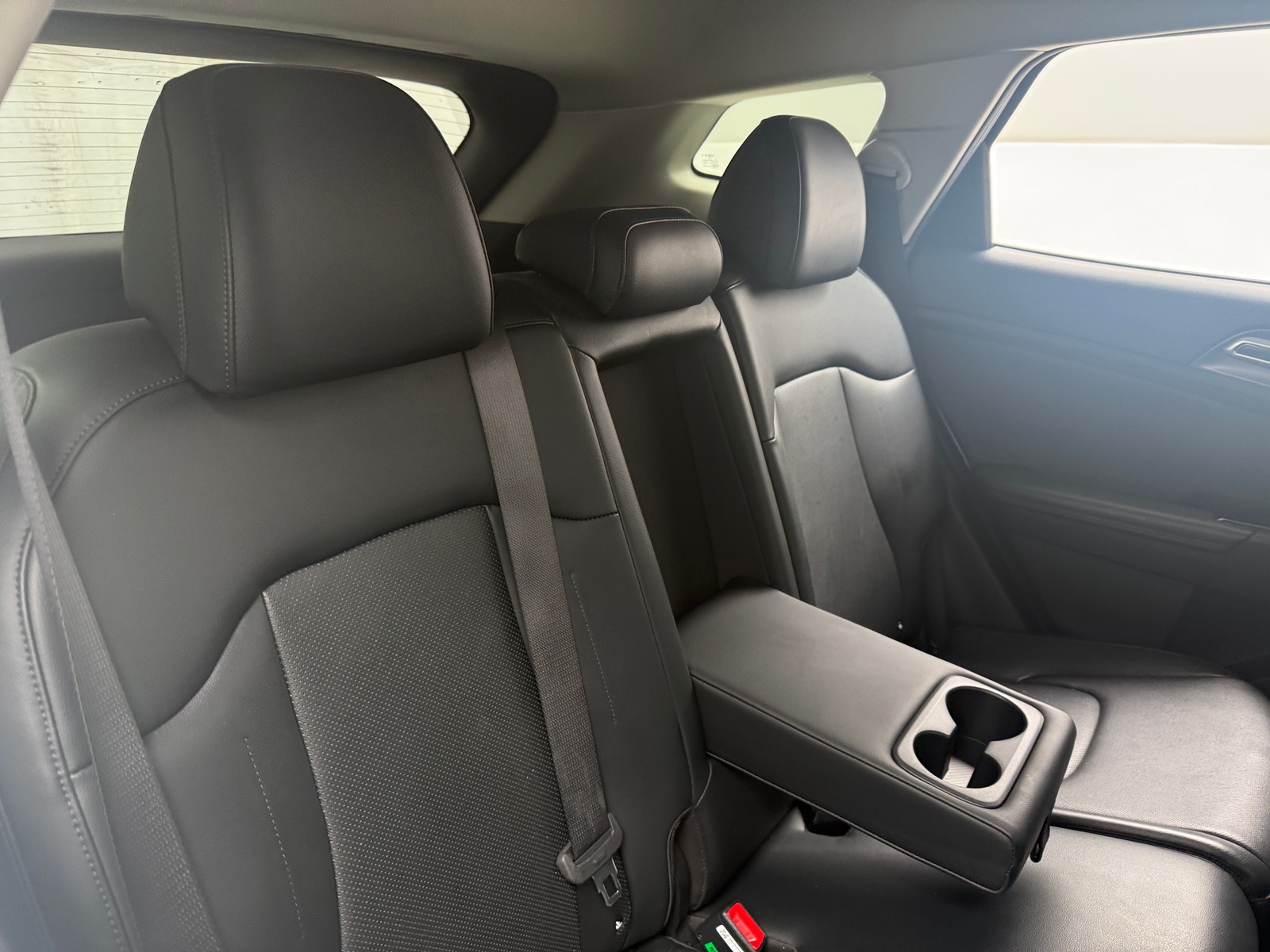 Thumbnail: 2023 Kia Sportage - 5