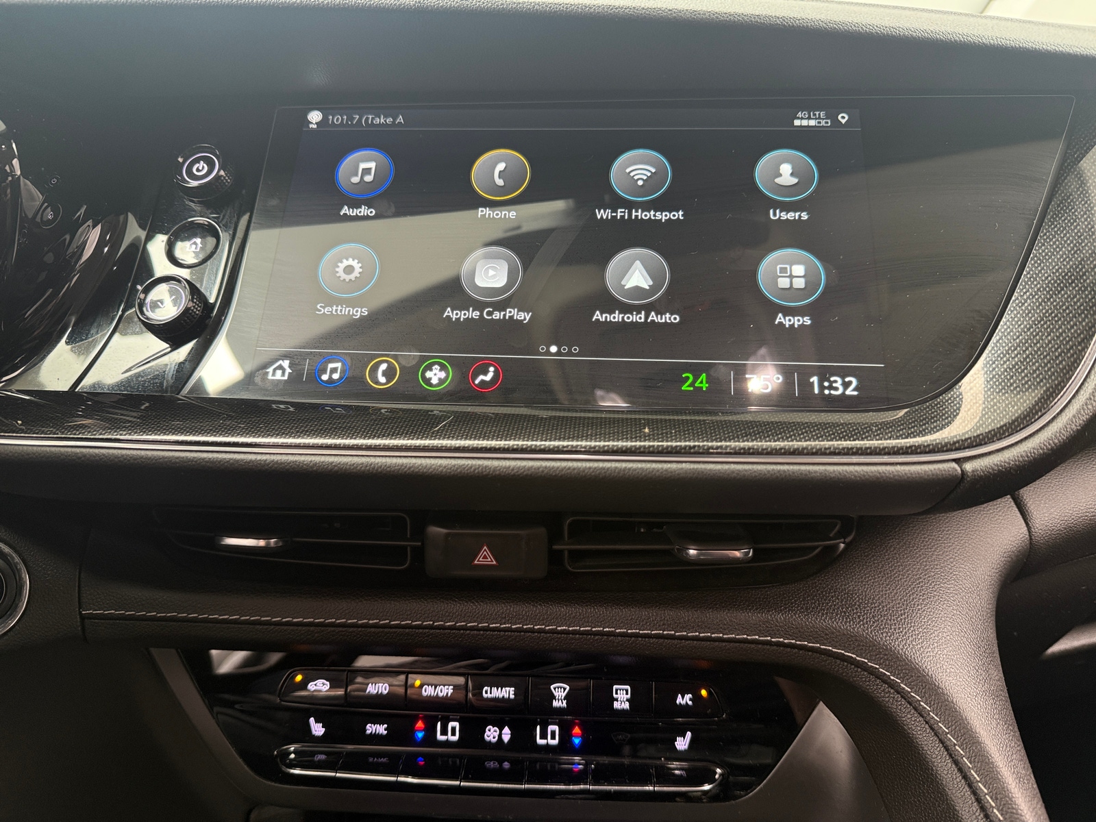 Thumbnail: 2022 Buick Envision - 3