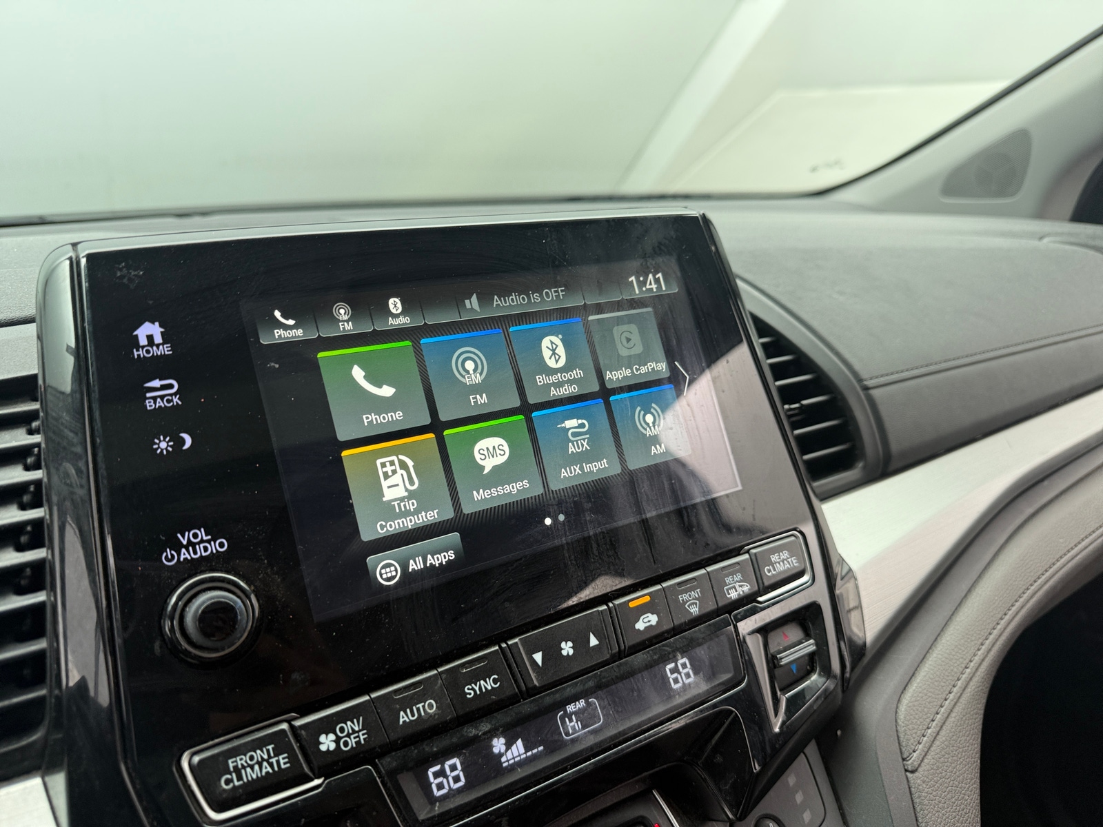 Thumbnail: 2018 Honda Odyssey - 3