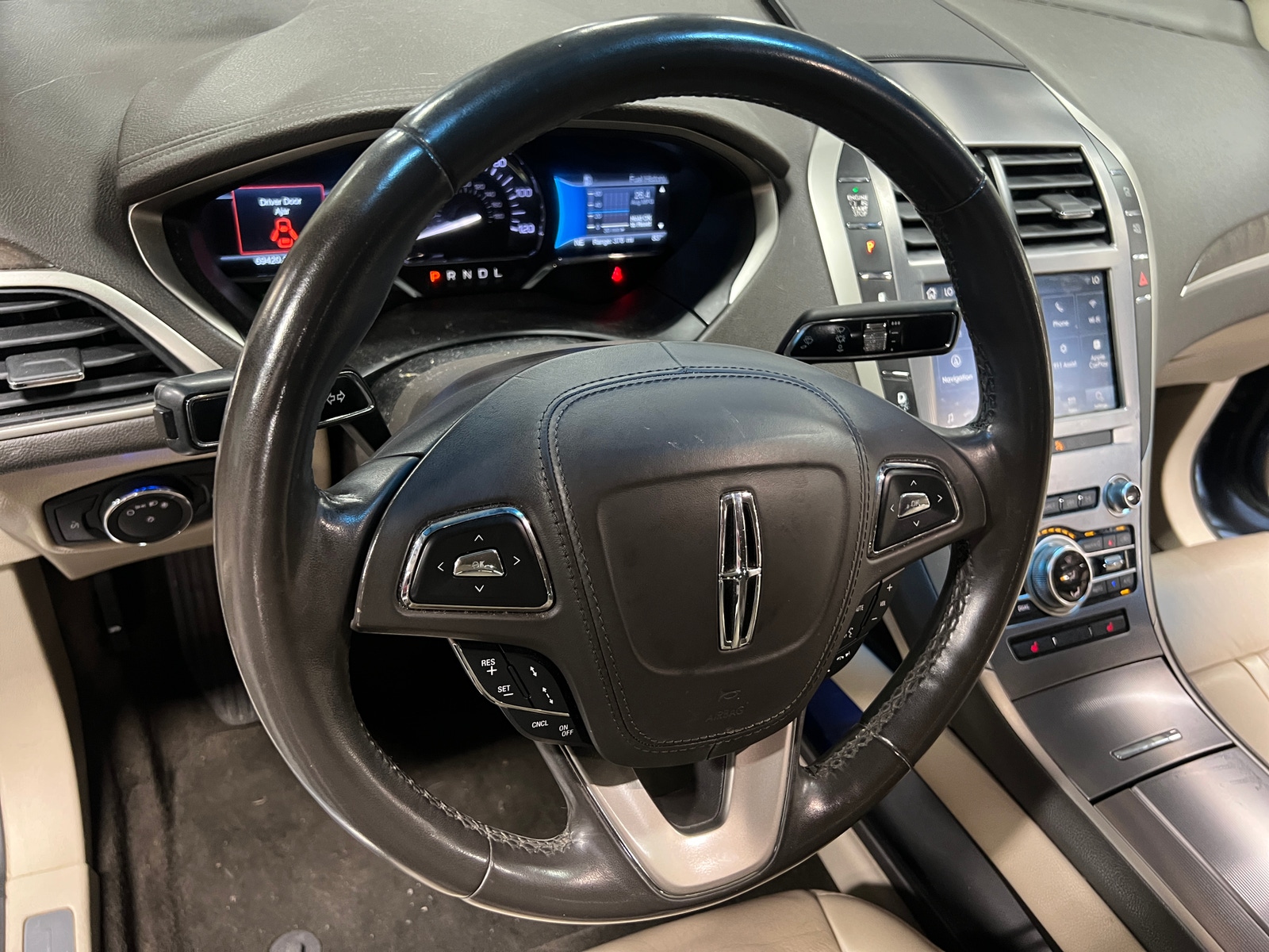 Thumbnail: 2019 Lincoln MKZ - 4