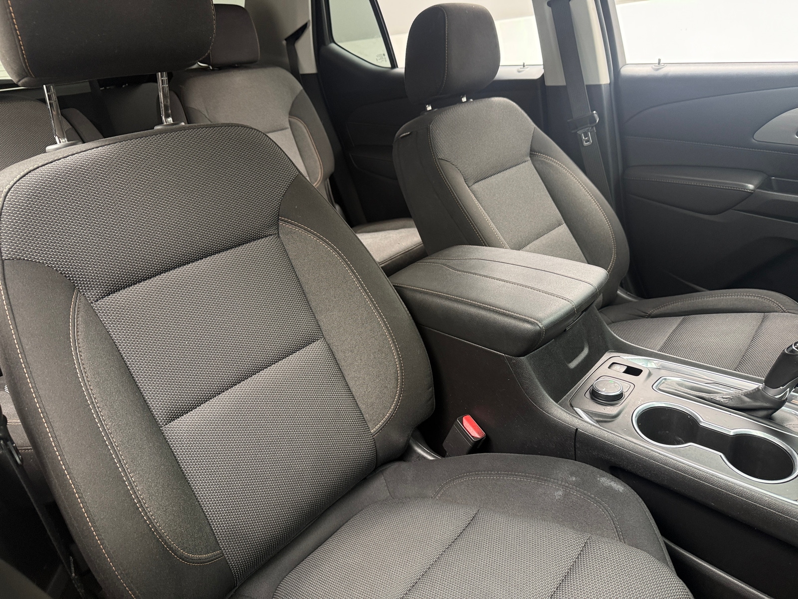 Thumbnail: 2020 Chevrolet Traverse - 2