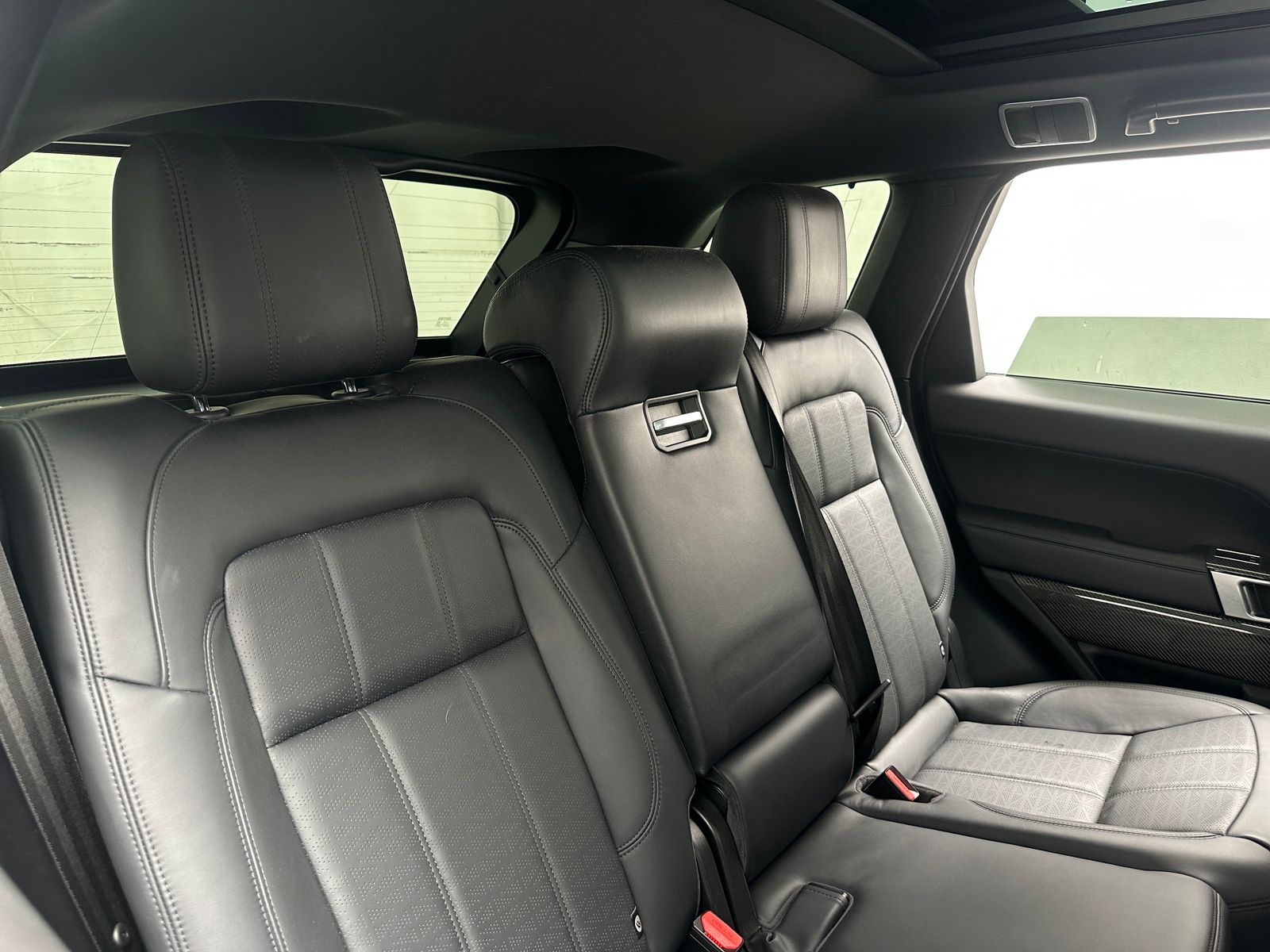 Thumbnail: 2021 Land Rover Range Rover Sport - 6
