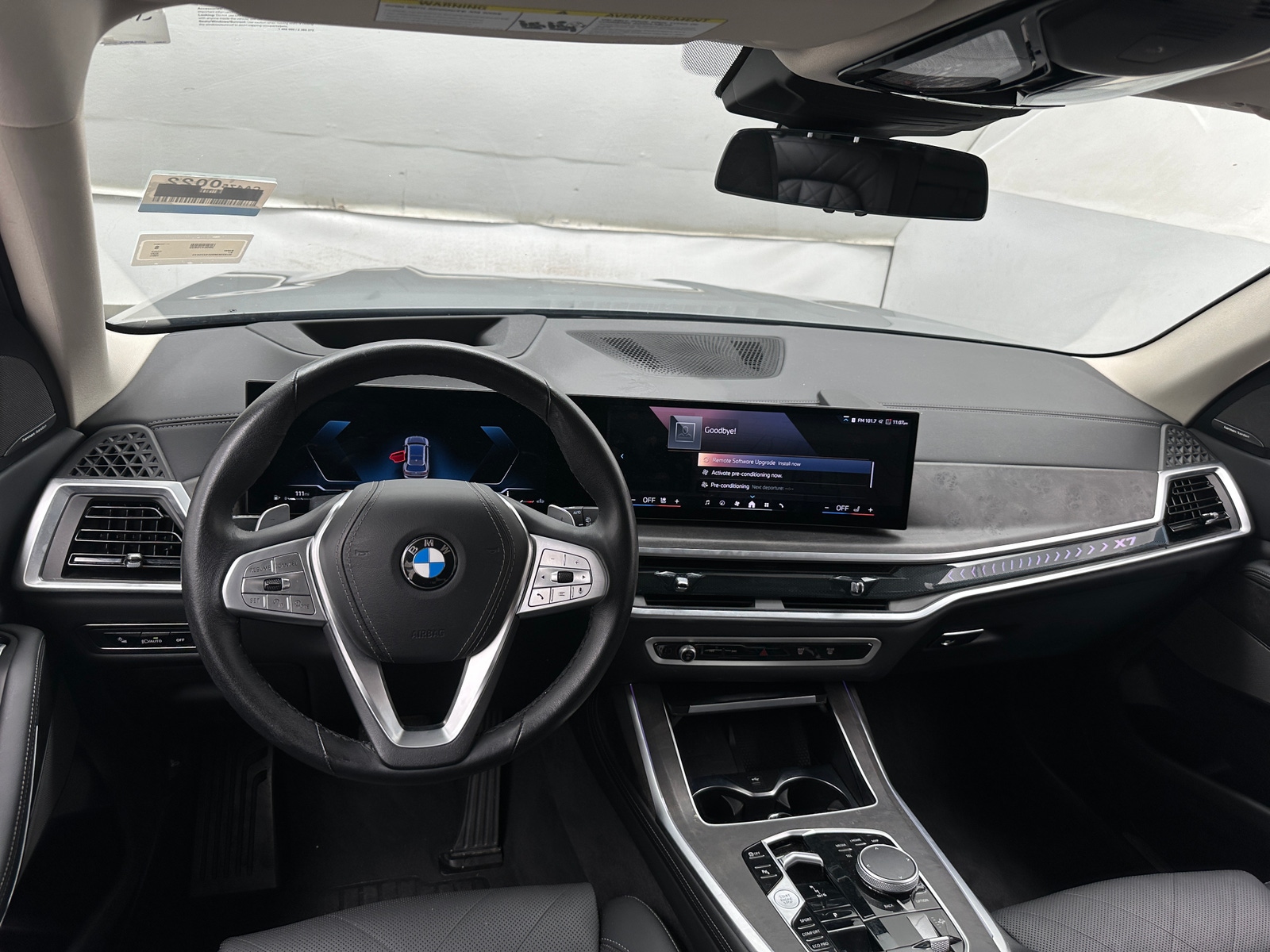 Thumbnail: 2025 BMW X7 - 2