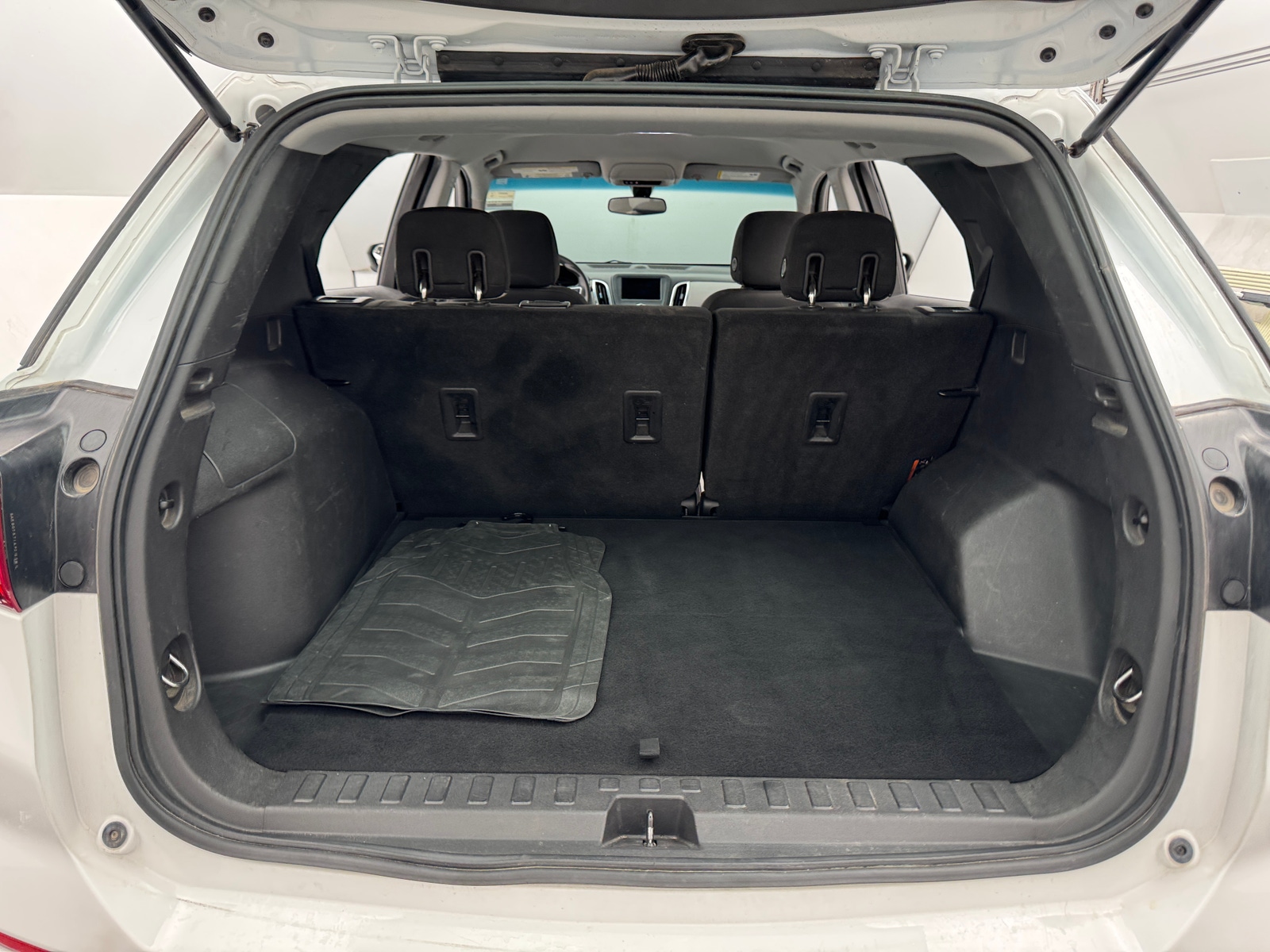 Thumbnail: 2019 Chevrolet Equinox - 7