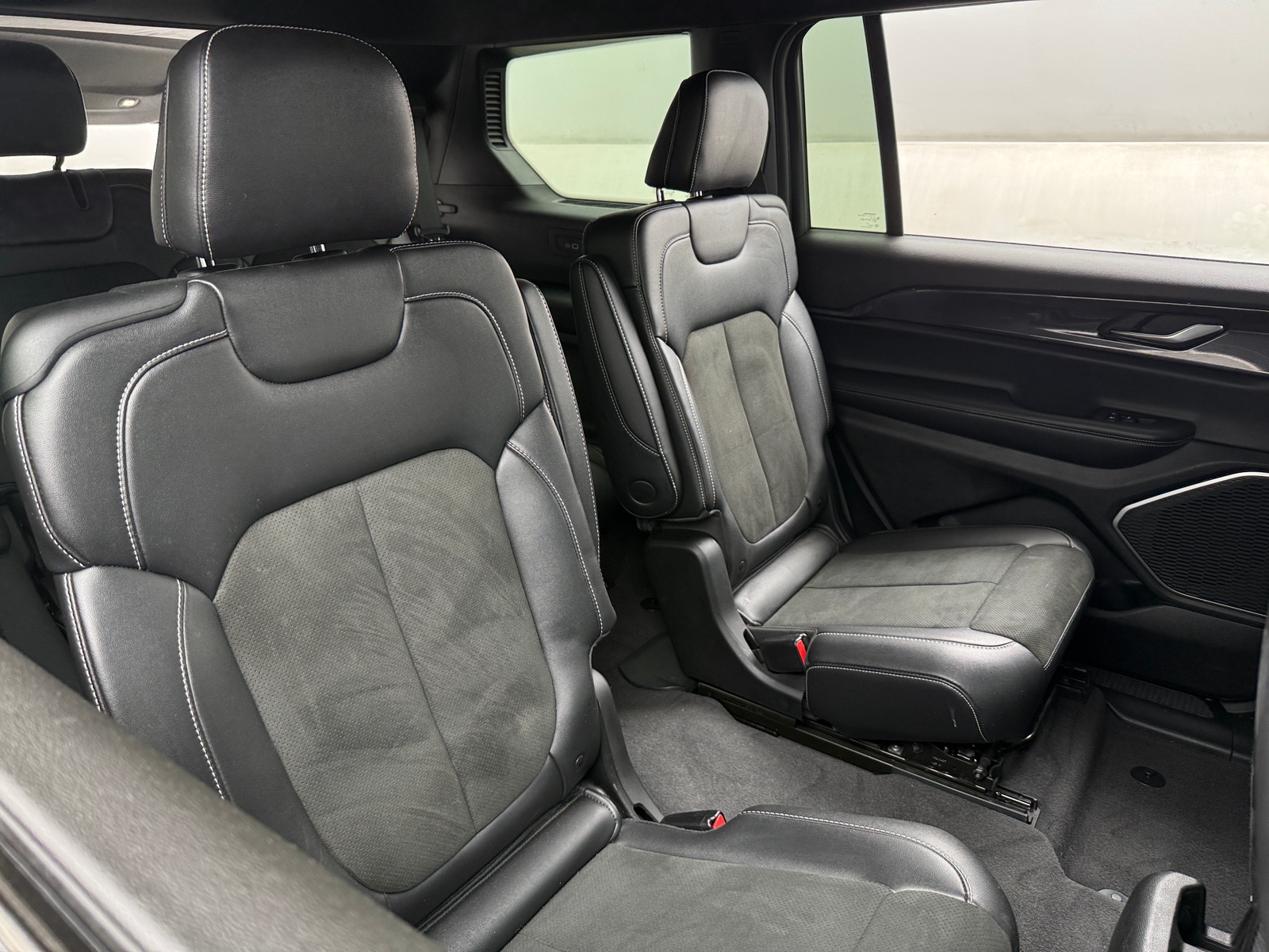 Thumbnail: 2021 Jeep Grand Cherokee L - 5