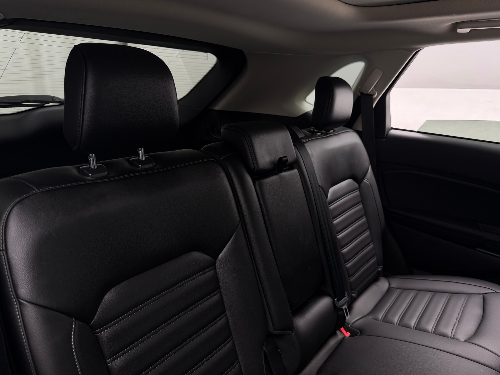 Thumbnail: 2022 Ford Edge - 5