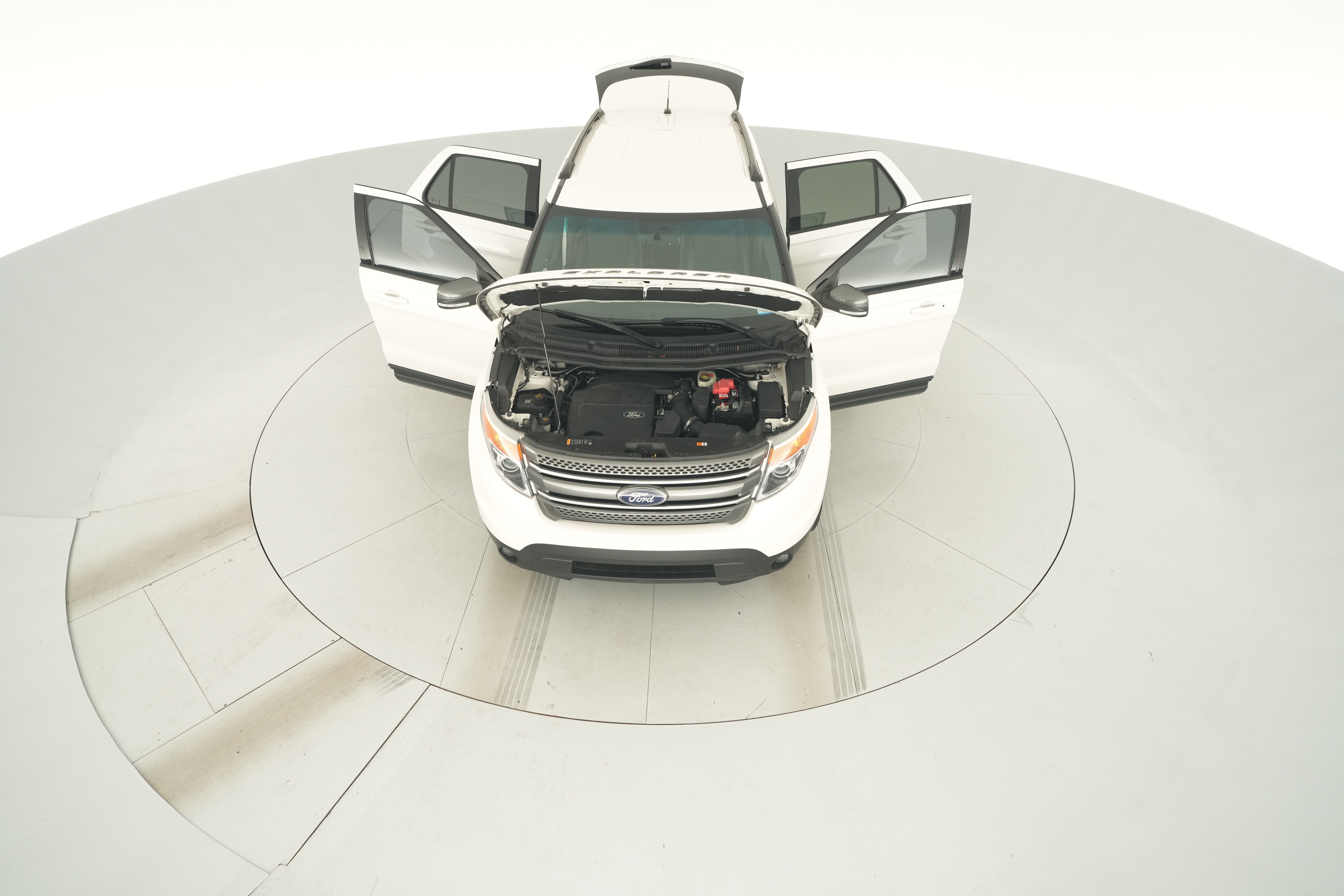 2015 Ford Explorer XLT - Photo 39
