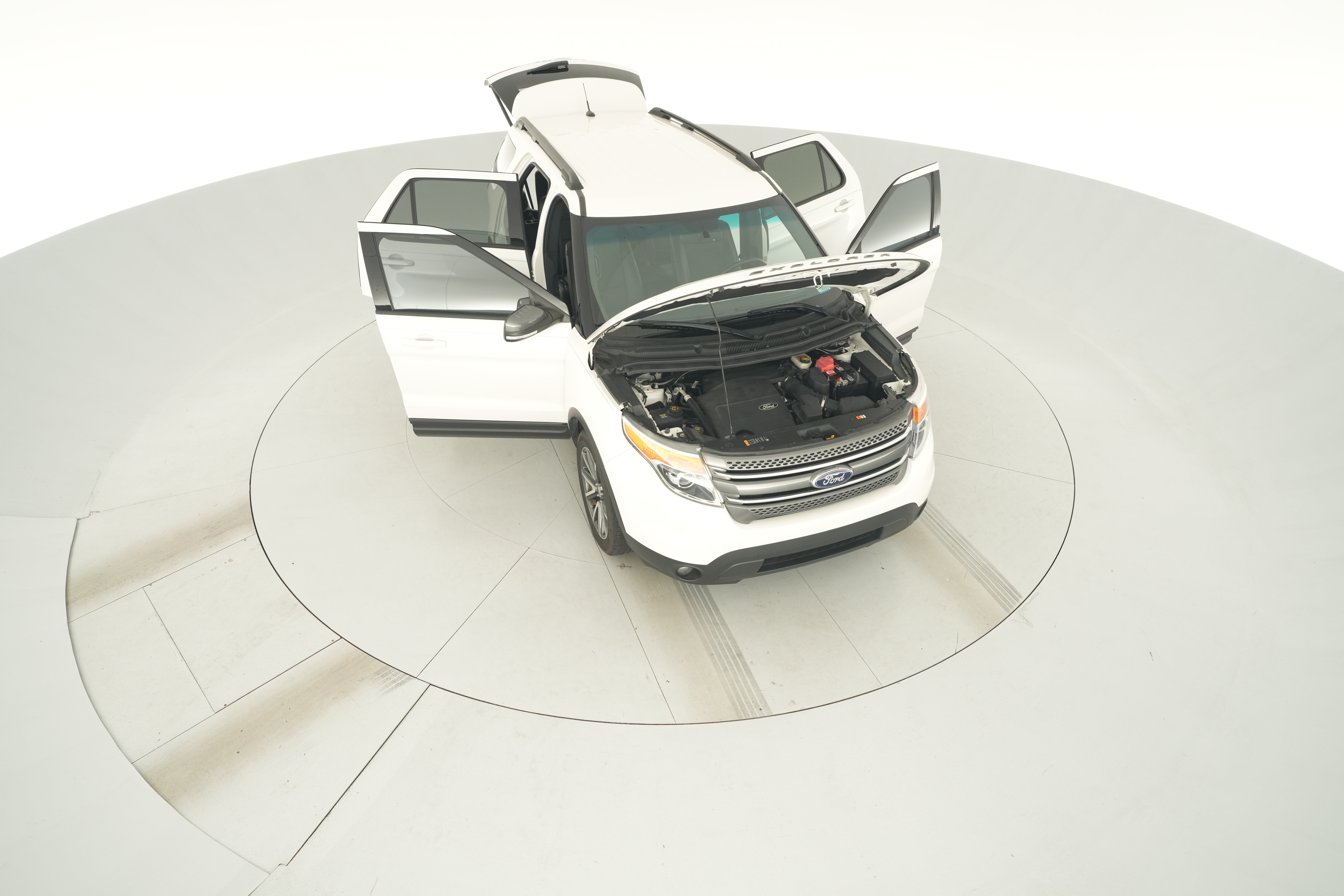 2015 Ford Explorer XLT - Photo 54