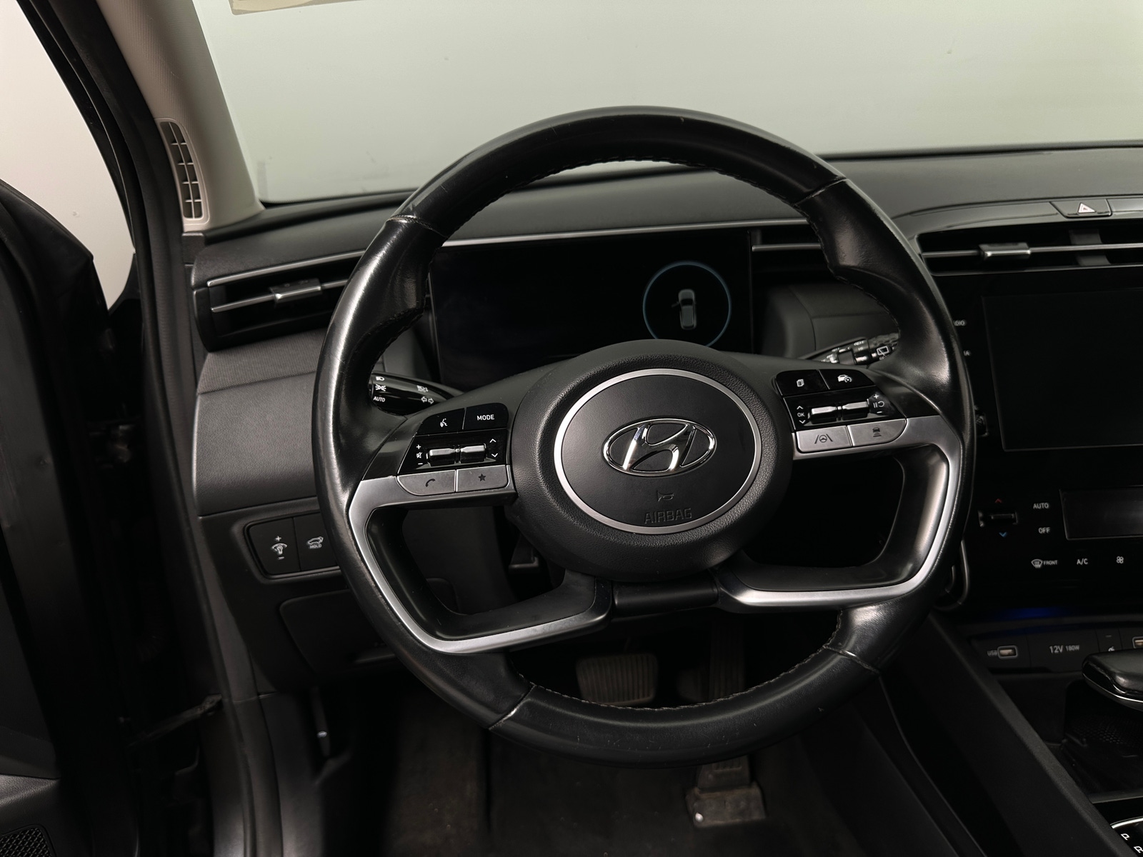 Thumbnail: 2022 Hyundai Tucson - 5