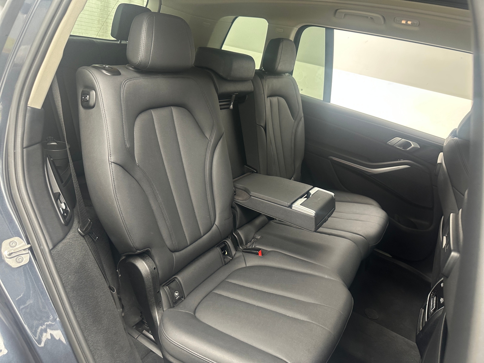 Thumbnail: 2022 BMW X7 - 5