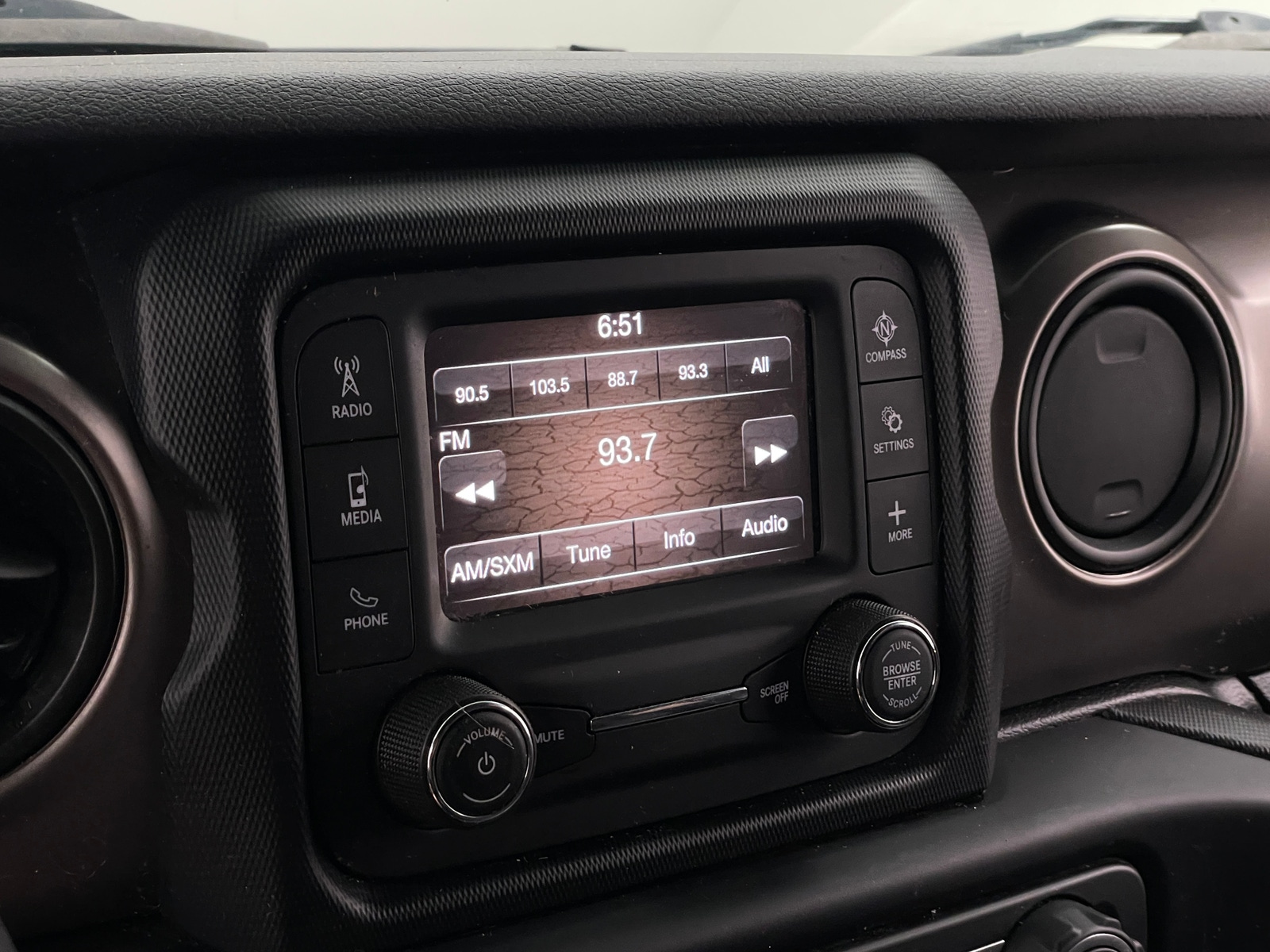 Thumbnail: 2020 Jeep Wrangler - 4