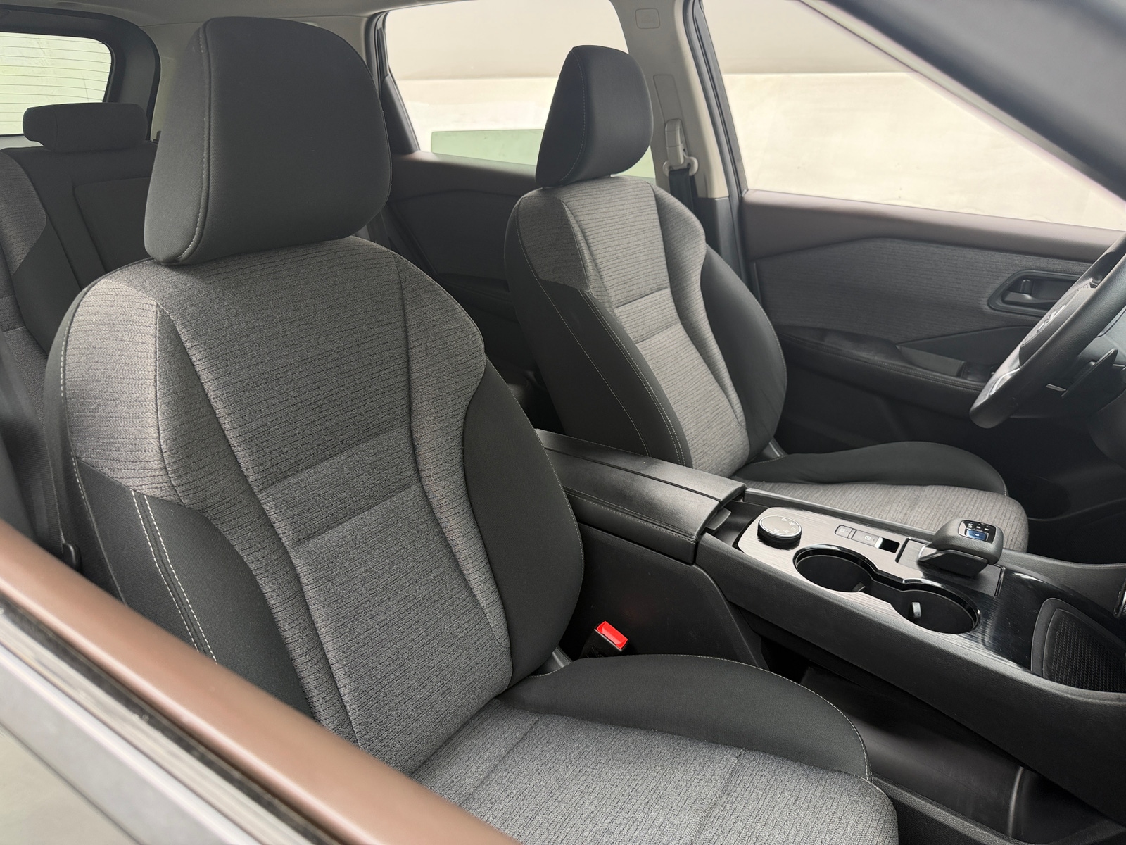 Thumbnail: 2021 Nissan Rogue - 2
