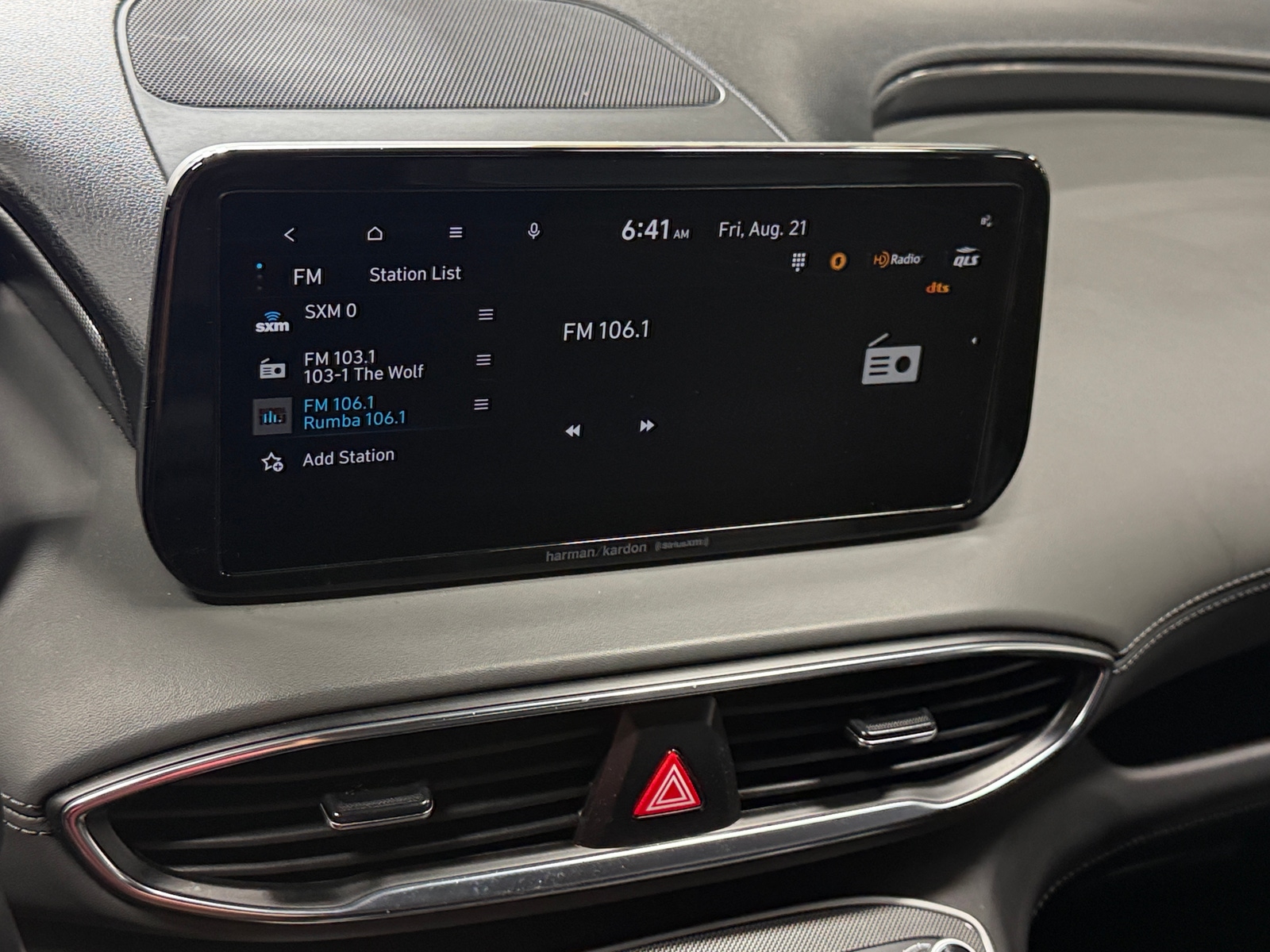 Thumbnail: 2023 Hyundai Santa Fe - 3