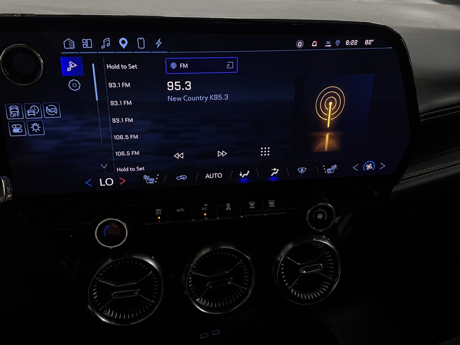 Thumbnail: 2024 Chevrolet Blazer EV - 3