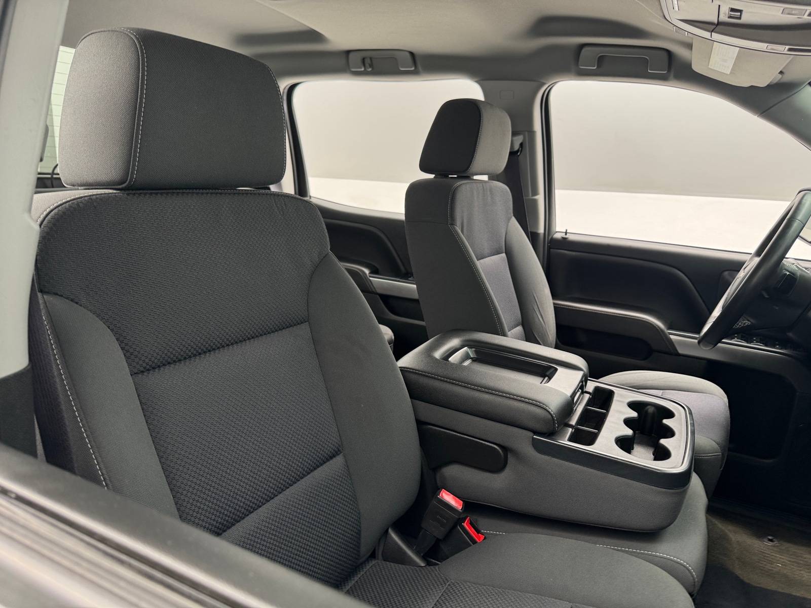 Thumbnail: 2017 Chevrolet Silverado 1500 - 2