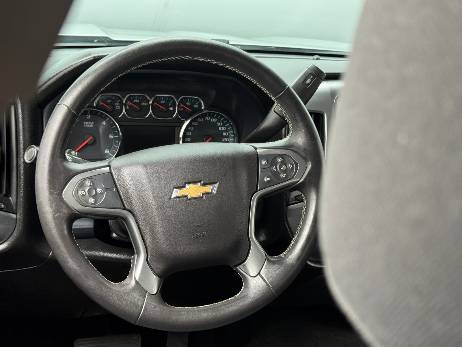 Thumbnail: 2017 Chevrolet Silverado 1500 - 5