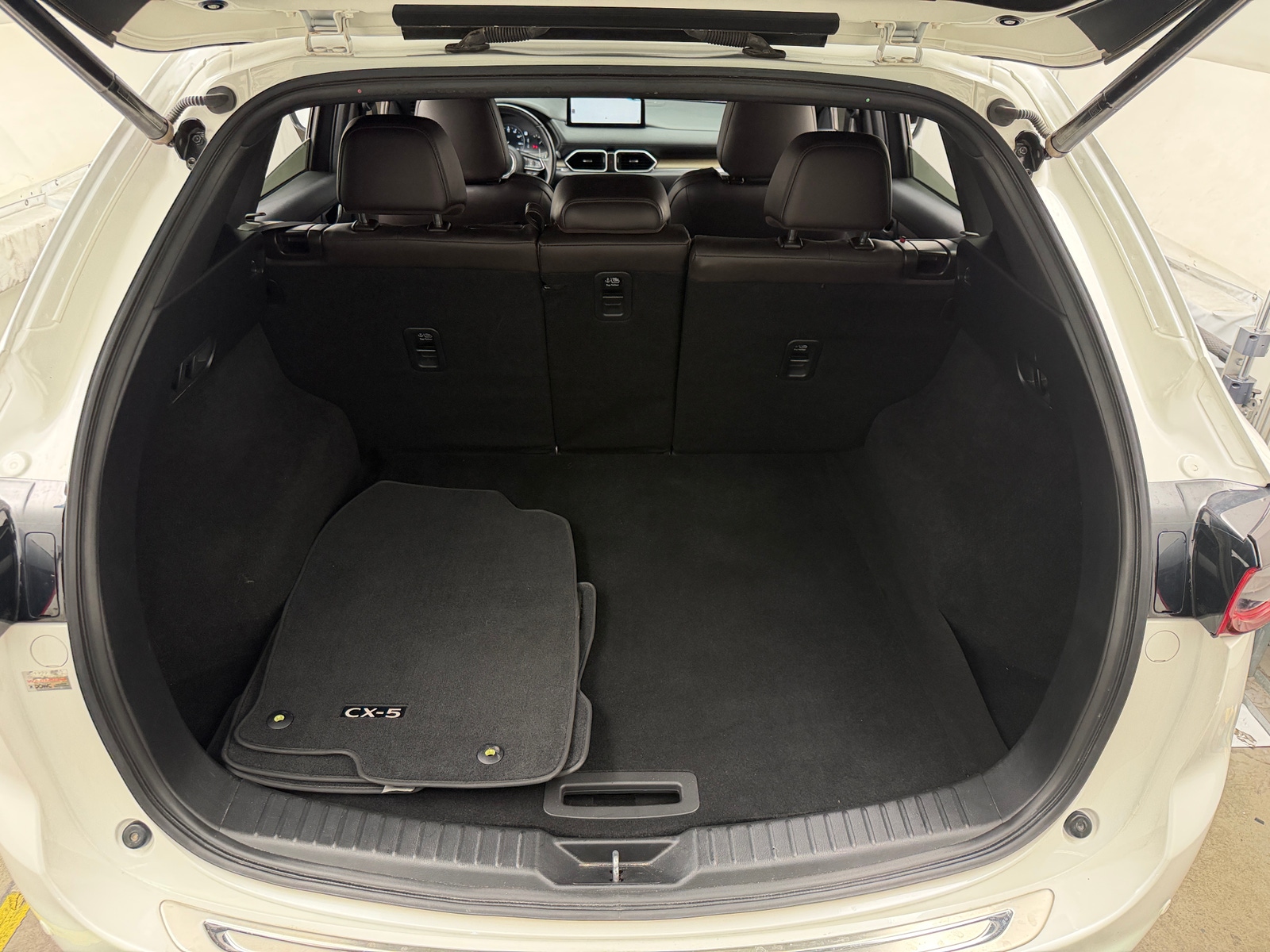 Thumbnail: 2021 Mazda CX-5 - 6