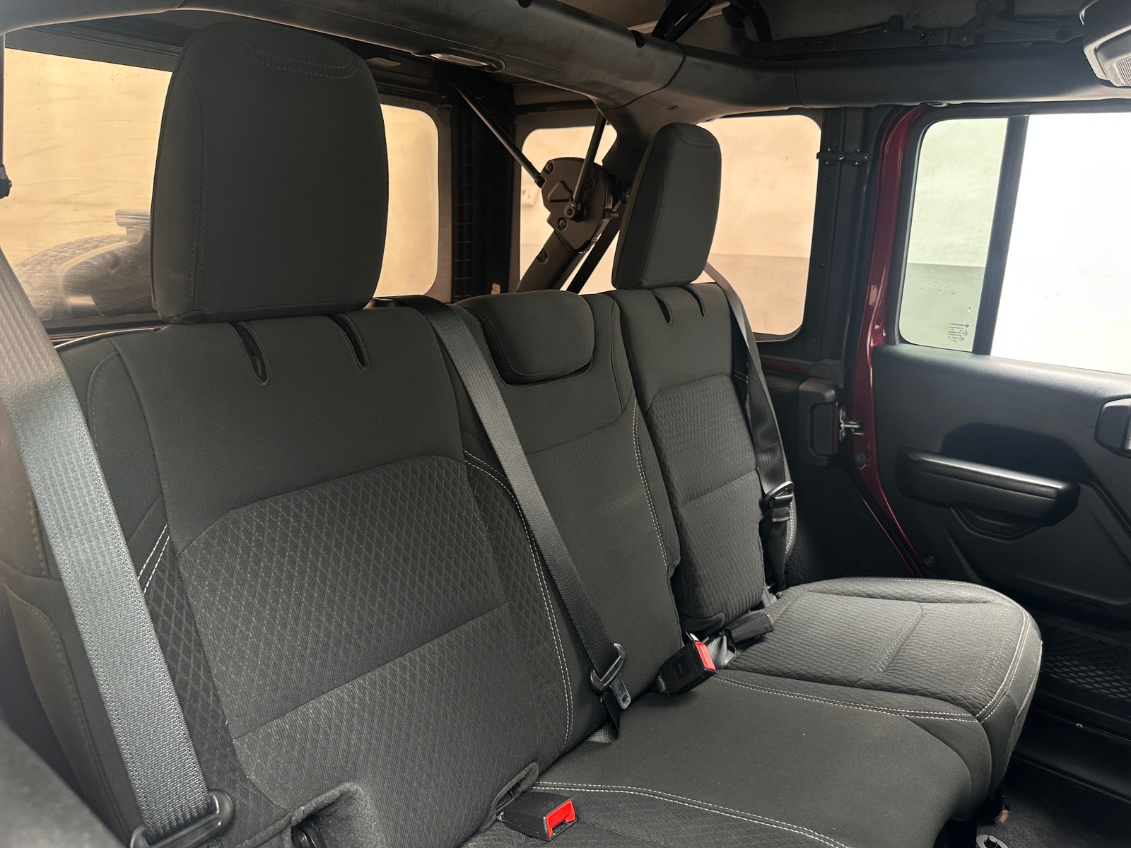 Thumbnail: 2021 Jeep Wrangler - 6