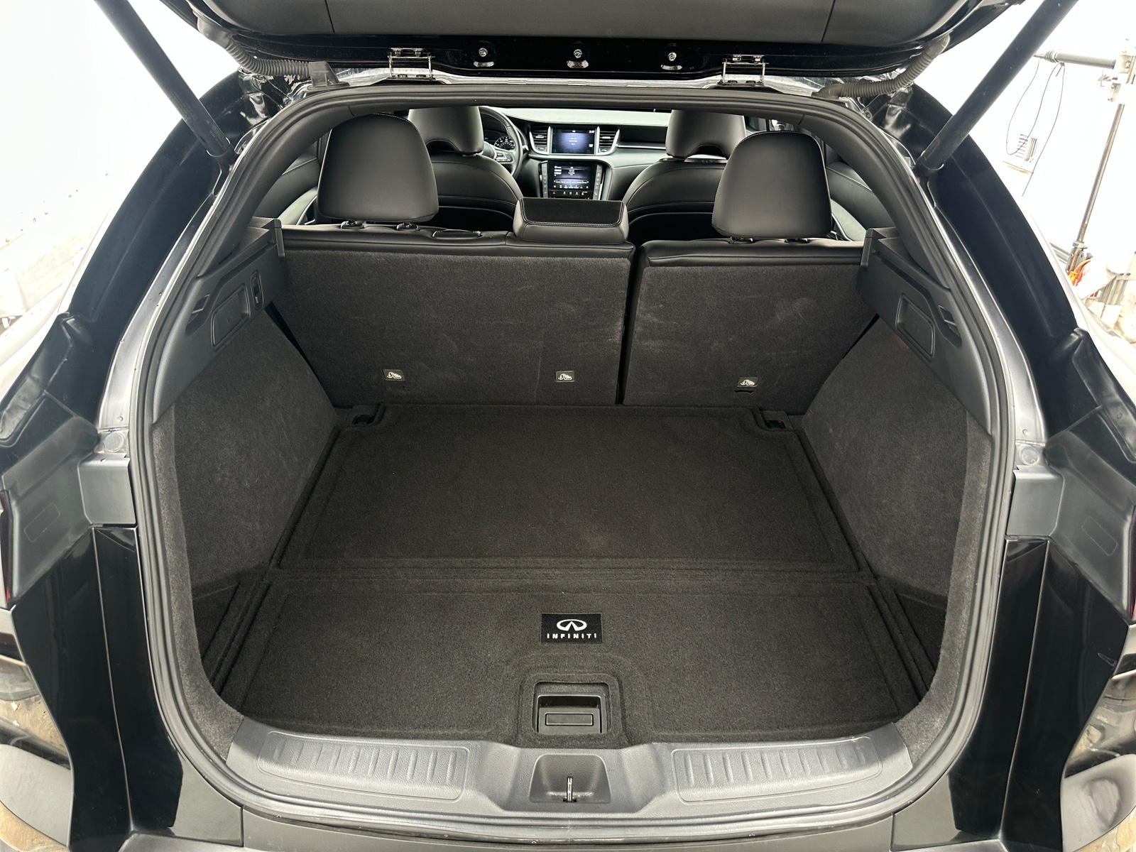Thumbnail: 2022 INFINITI QX55 - 6