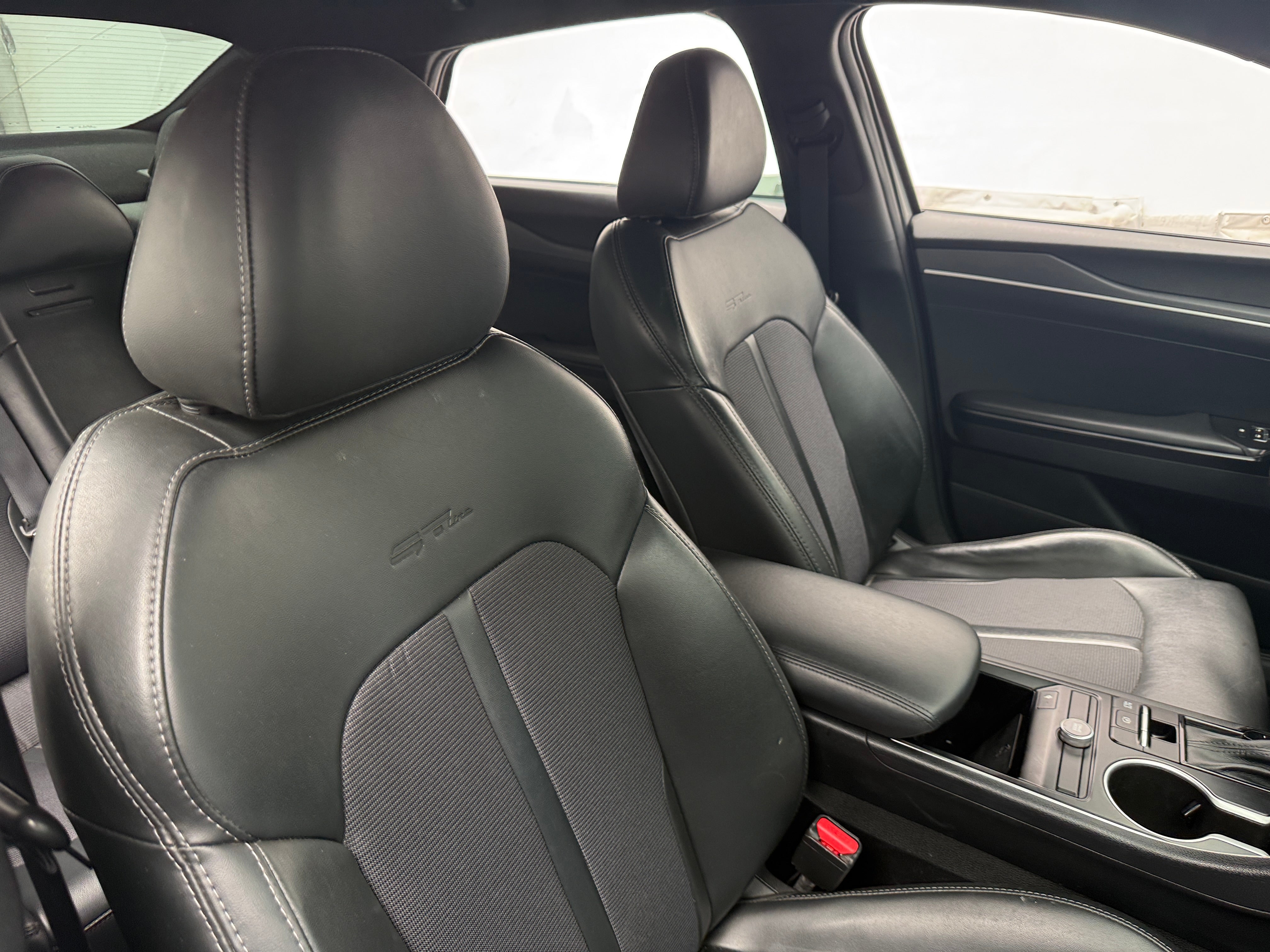 2023 Kia K5