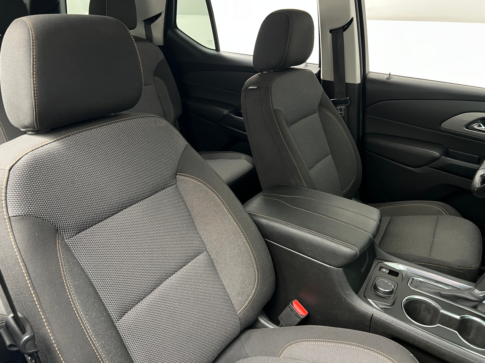 Thumbnail: 2020 Chevrolet Traverse - 2