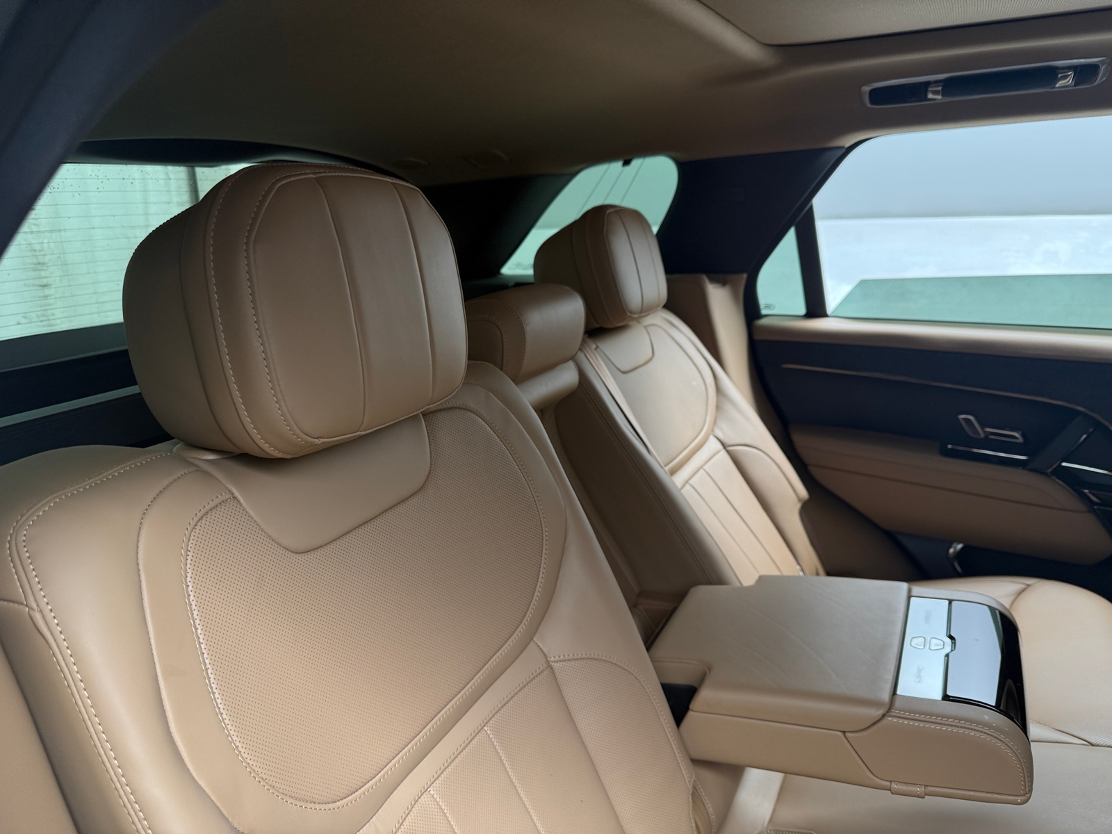 Thumbnail: 2023 Land Rover Range Rover Sport - 5