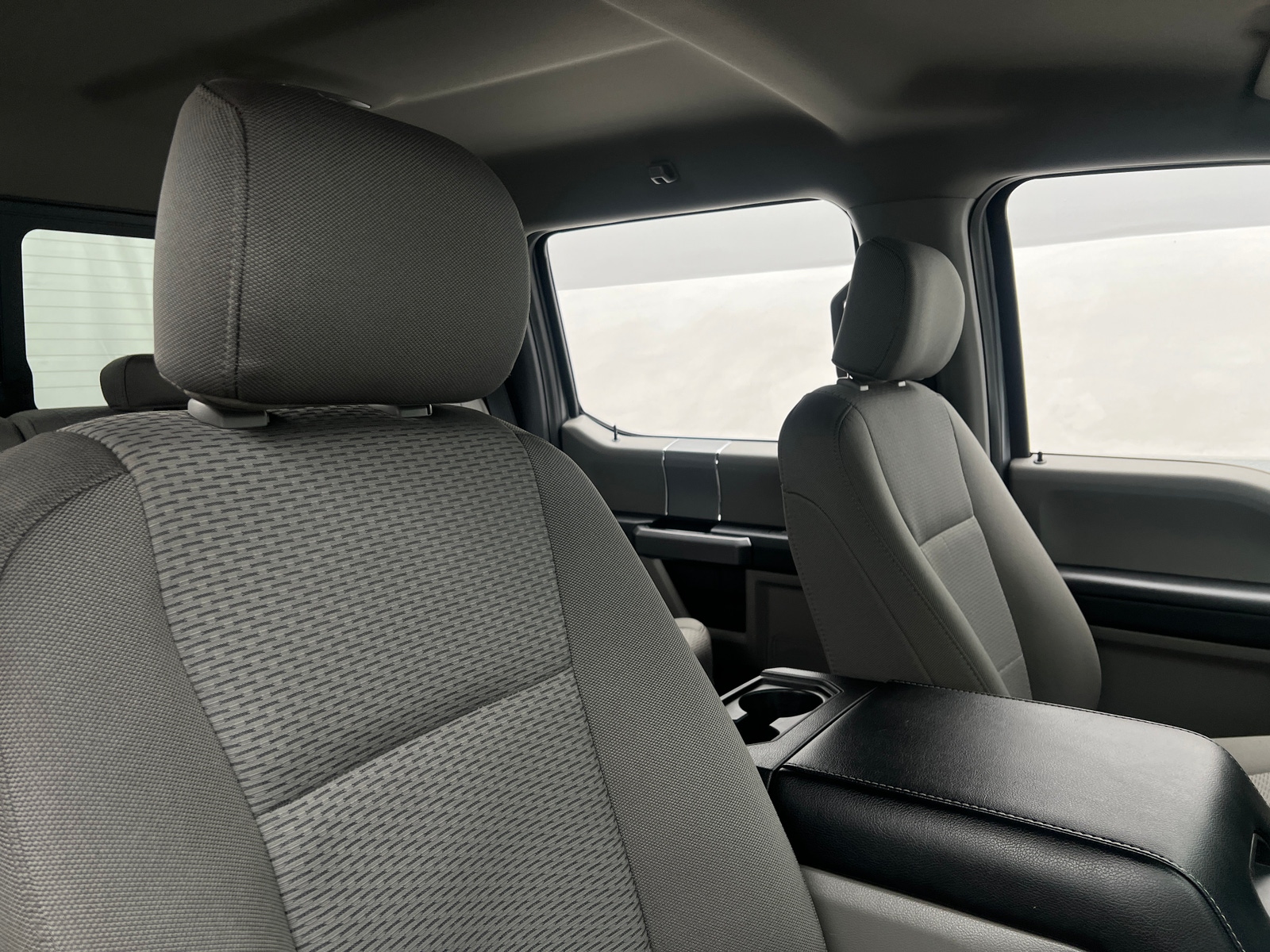 Thumbnail: 2020 Ford Econoline - 2