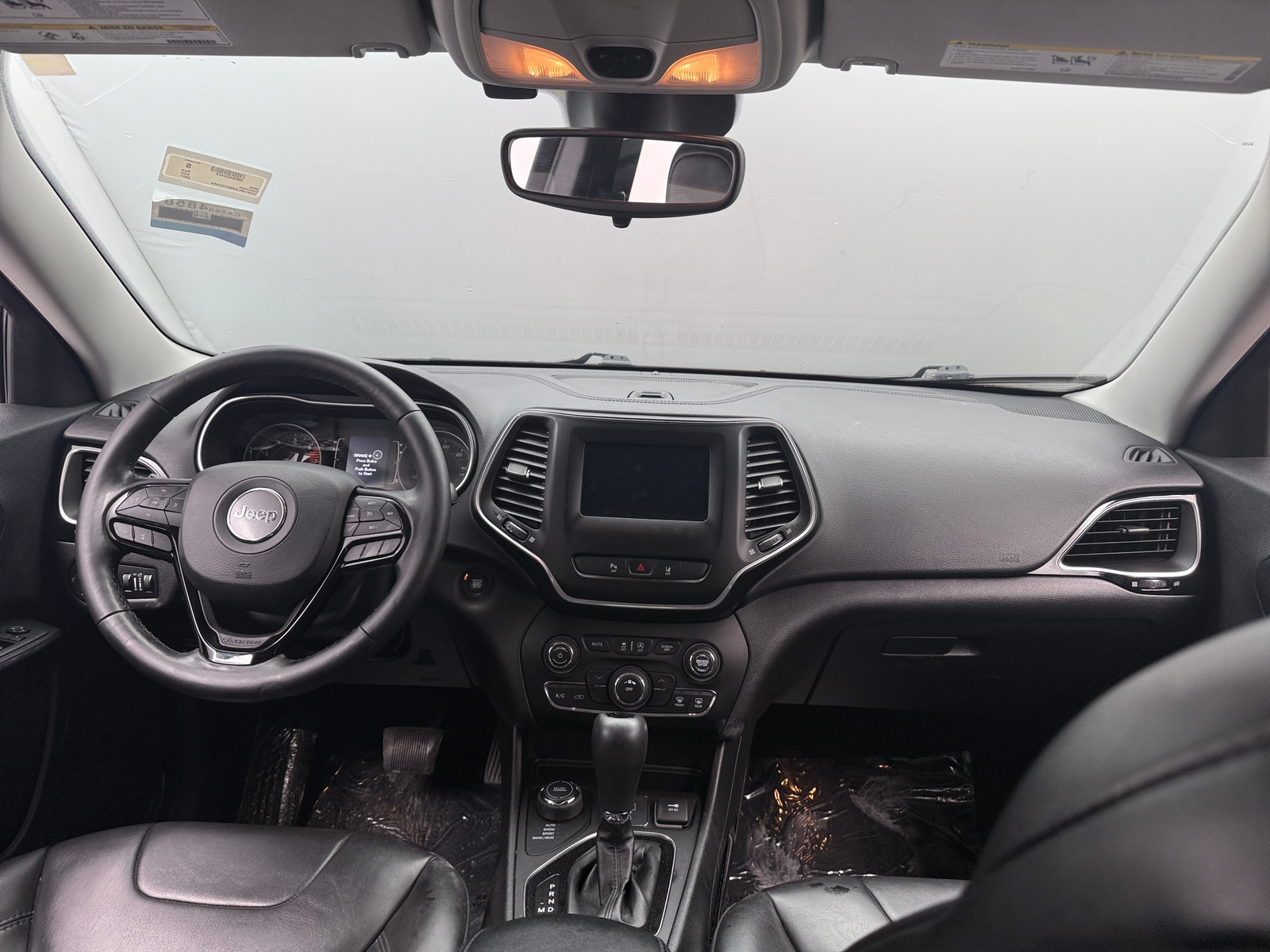 Thumbnail: 2021 Jeep Cherokee - 3