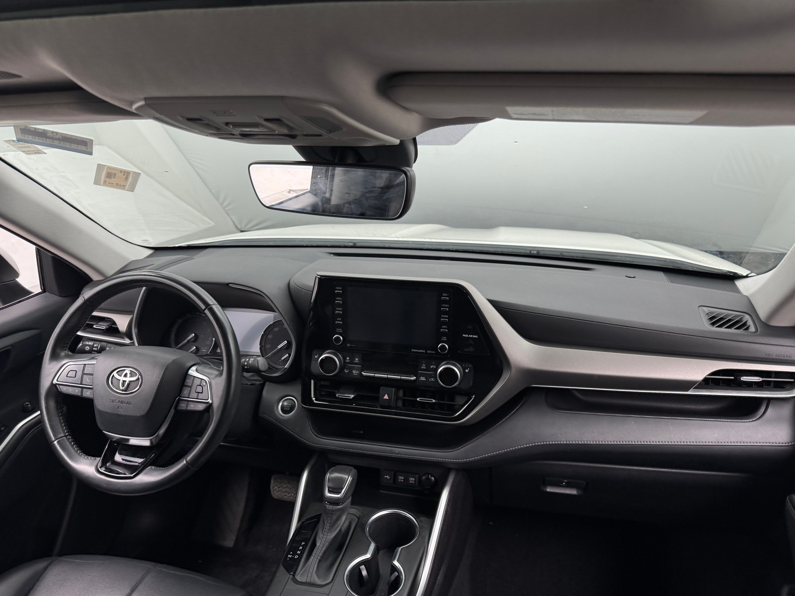 Thumbnail: 2021 Toyota Highlander - 3