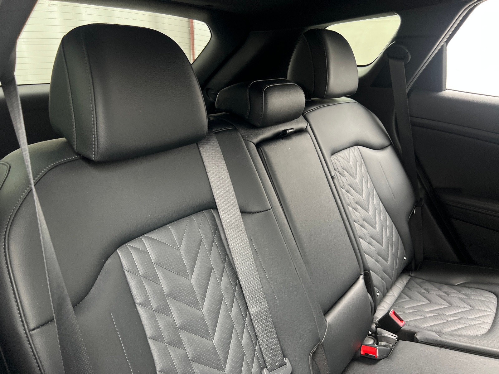 Thumbnail: 2023 Kia Sportage - 5