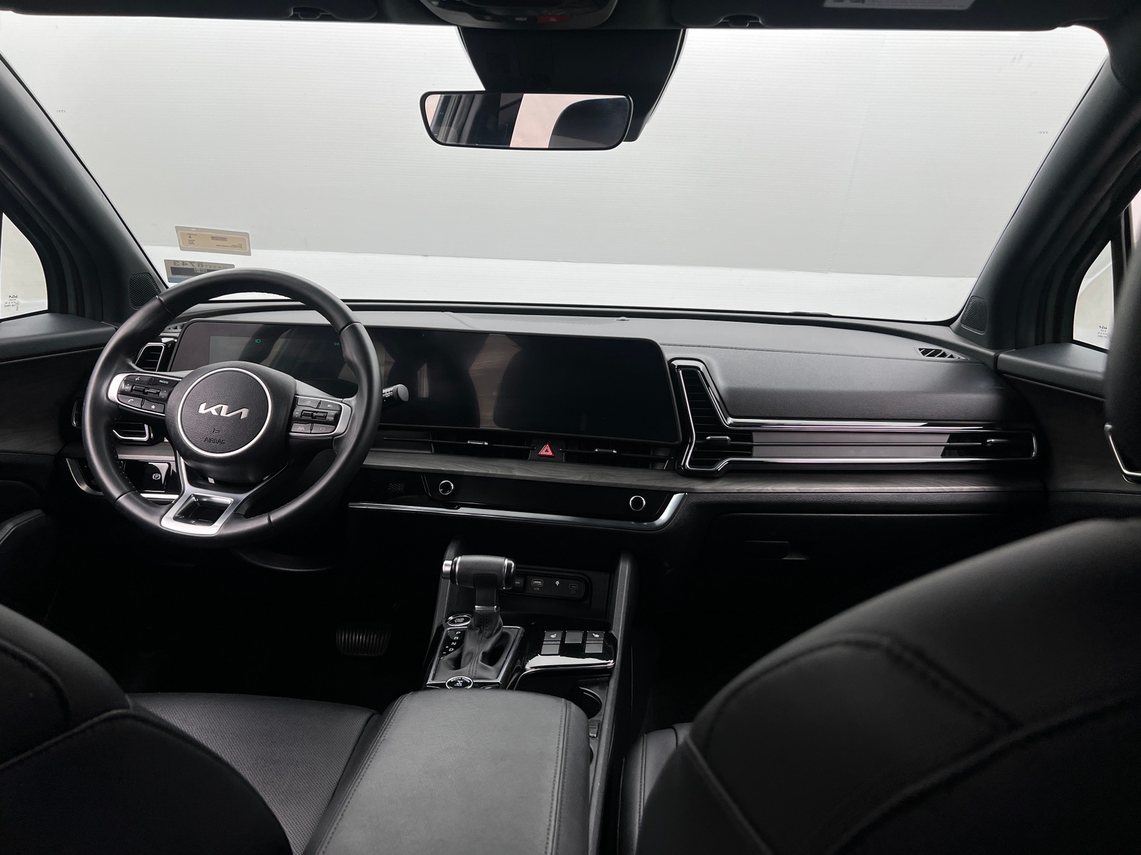 Thumbnail: 2023 Kia Sportage - 2