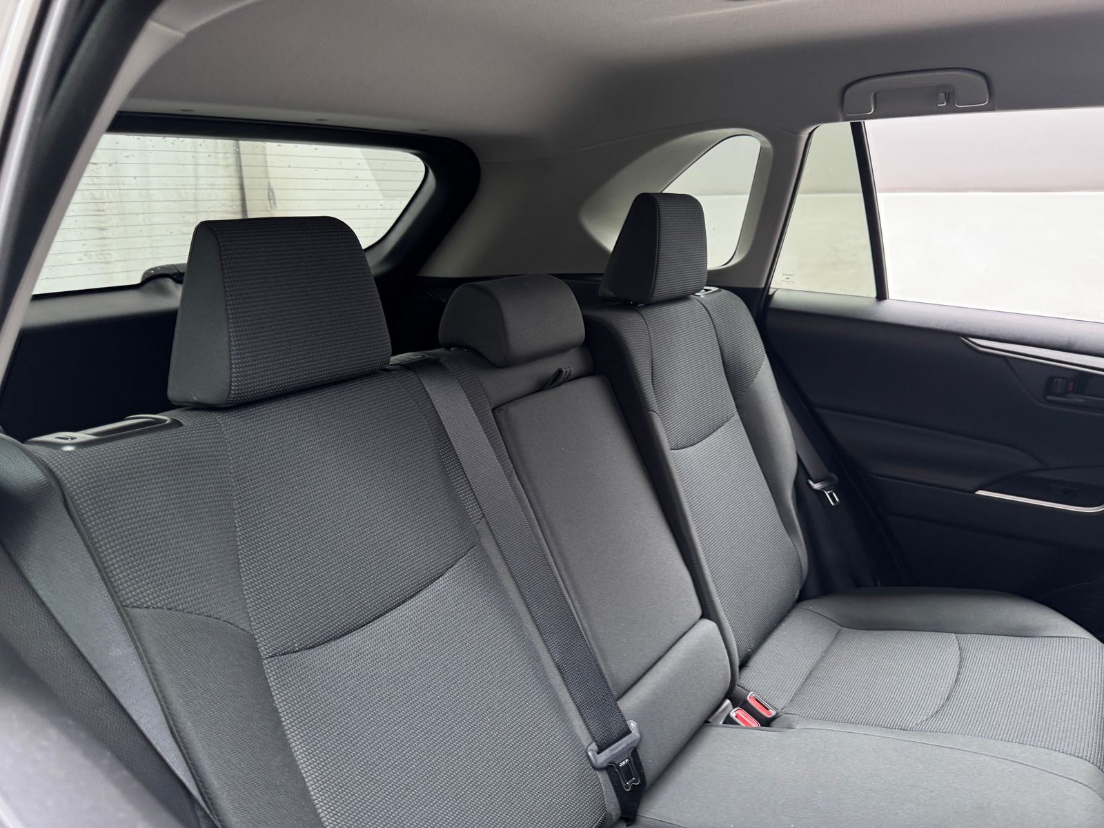 Thumbnail: 2020 Toyota RAV4 - 6