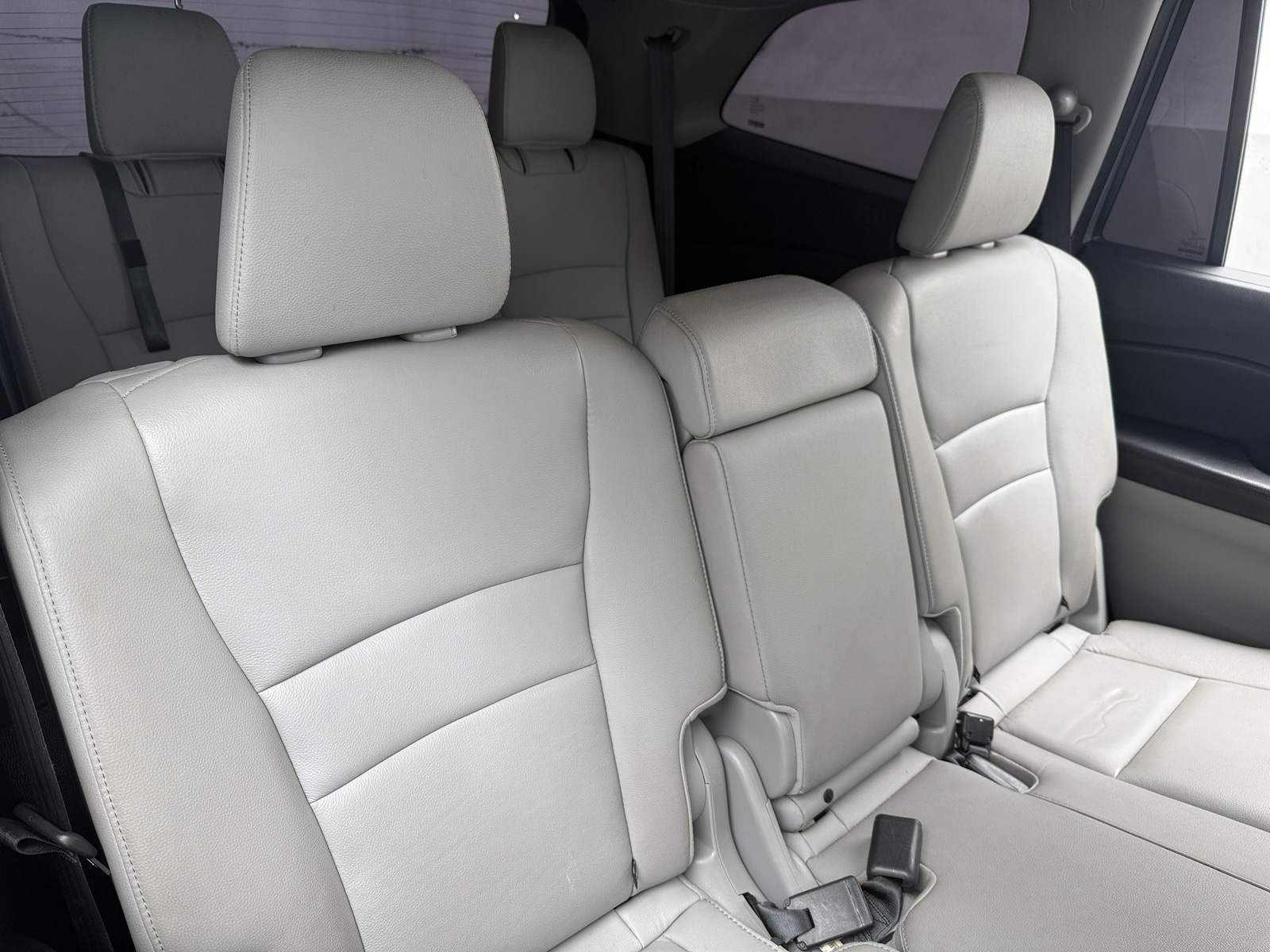 Thumbnail: 2016 Honda Pilot - 5