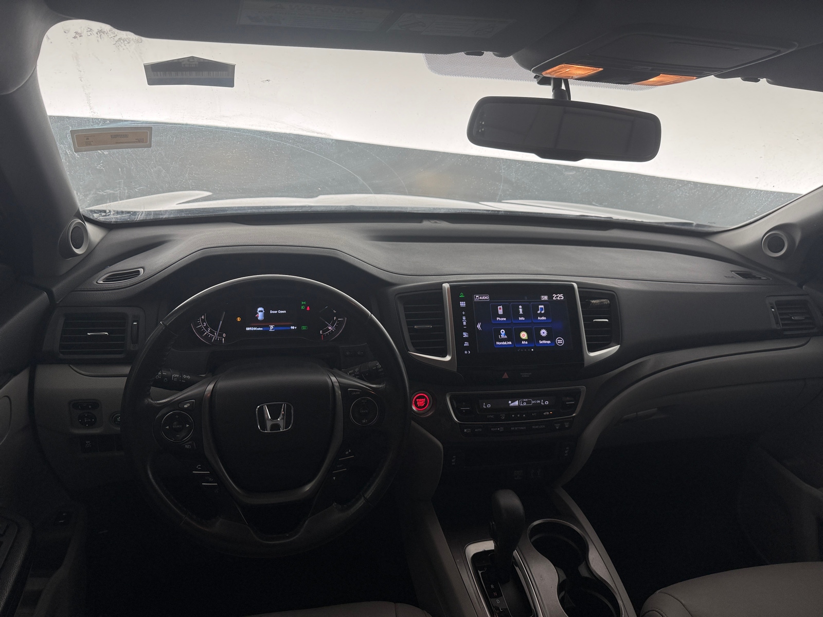 Thumbnail: 2016 Honda Pilot - 2
