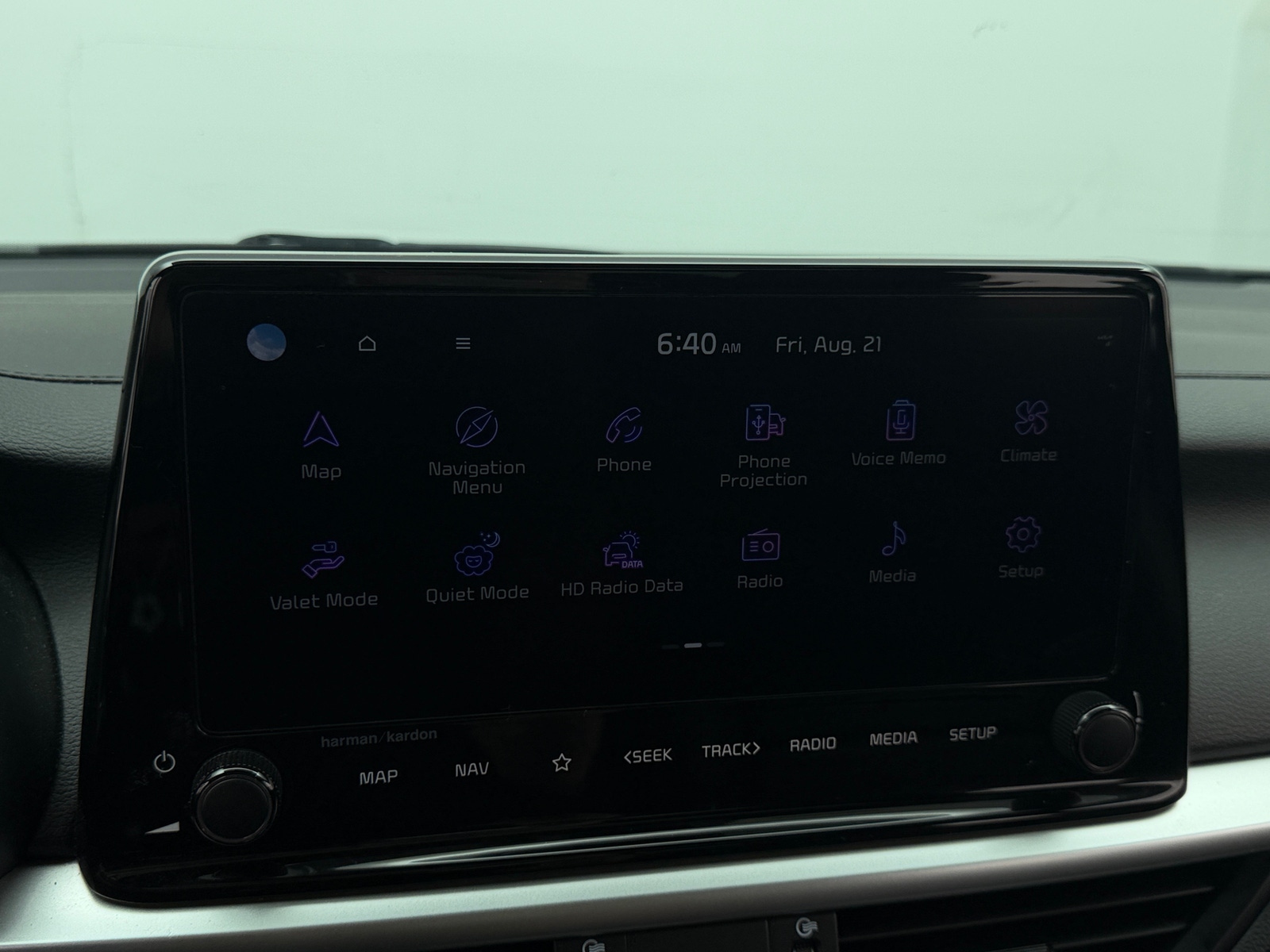 Thumbnail: 2024 Kia Forte - 3