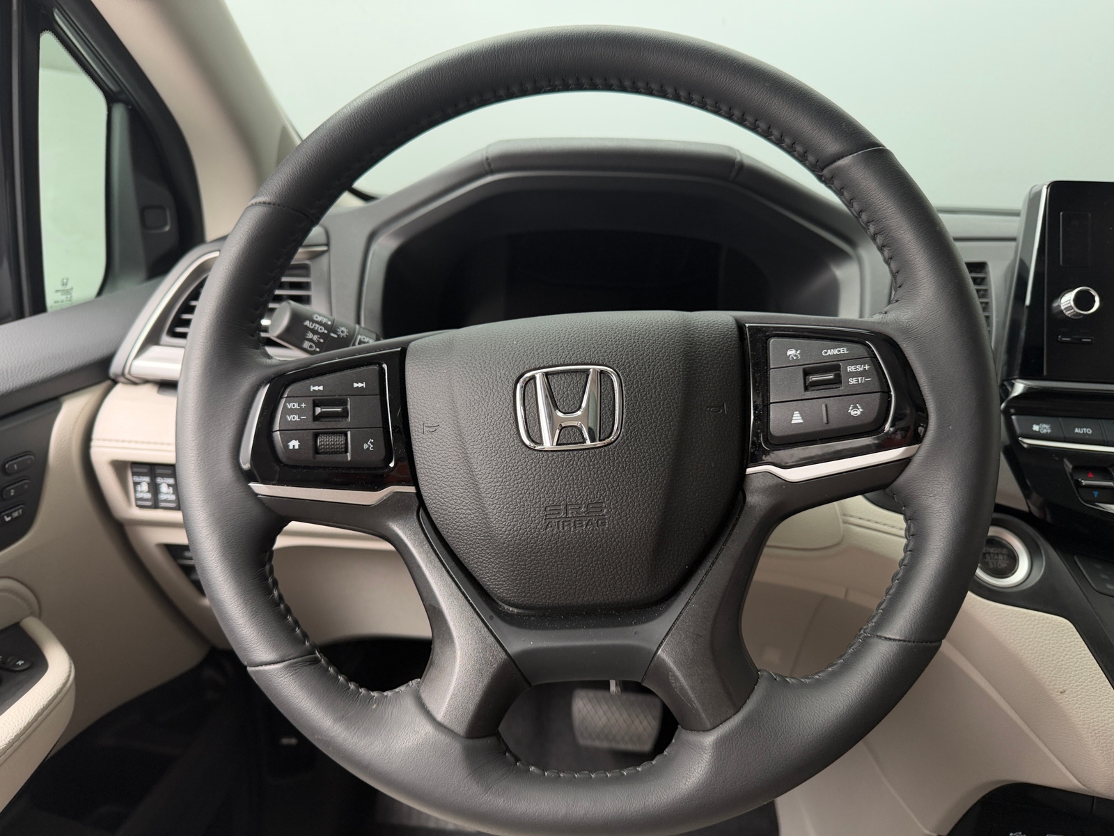 Thumbnail: 2026 Honda Odyssey - 4
