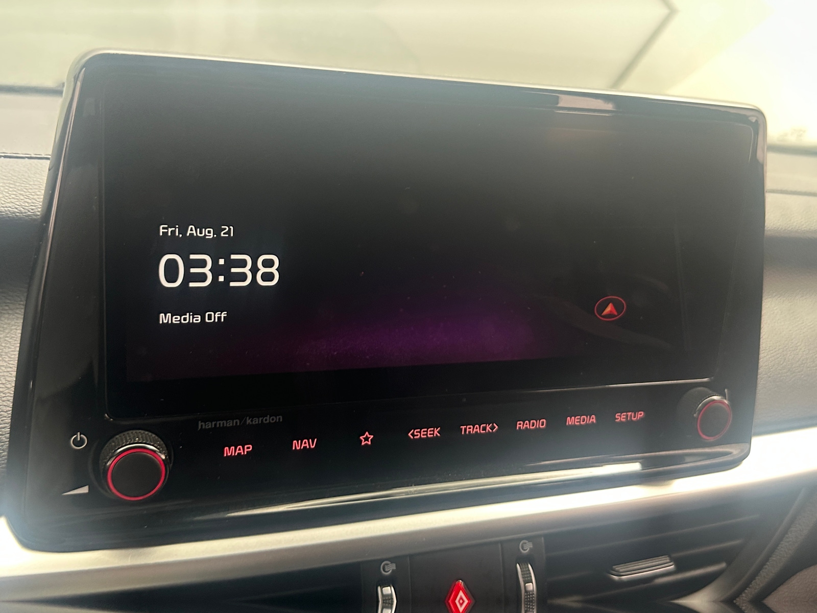 Thumbnail: 2024 Kia Forte - 3