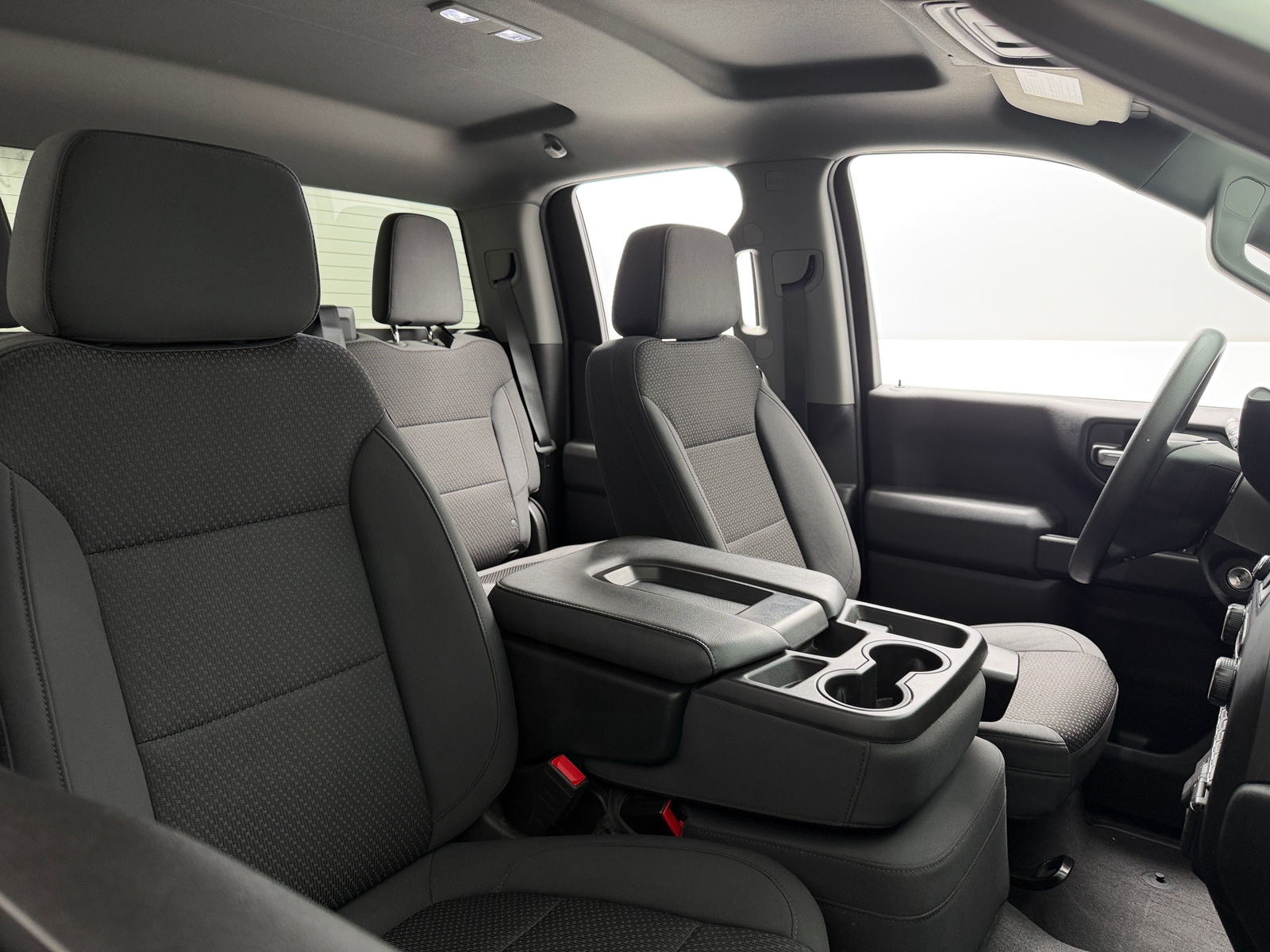 Thumbnail: 2020 Chevrolet Silverado 1500 - 2