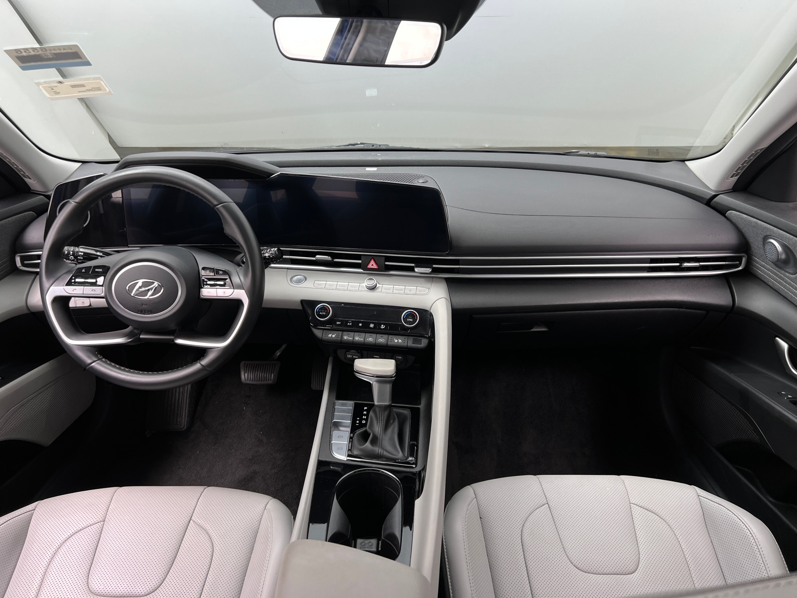 Thumbnail: 2023 Hyundai Elantra - 2