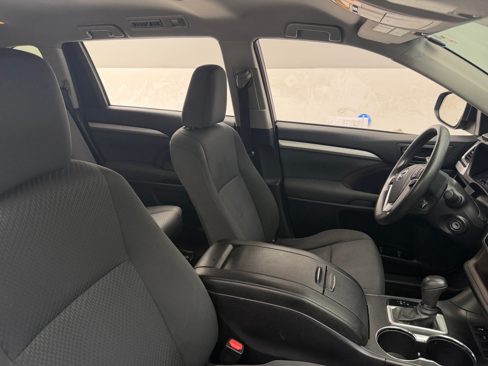 Thumbnail: 2015 Toyota Highlander - 2